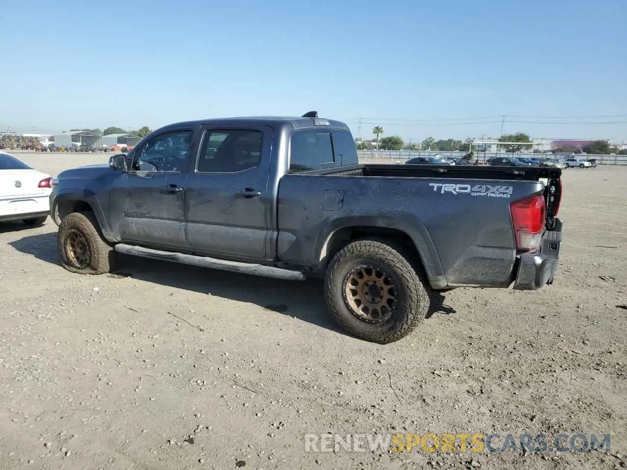 2 Photograph of a damaged car 3TMDZ5BN3MM101291 TOYOTA TACOMA 2021