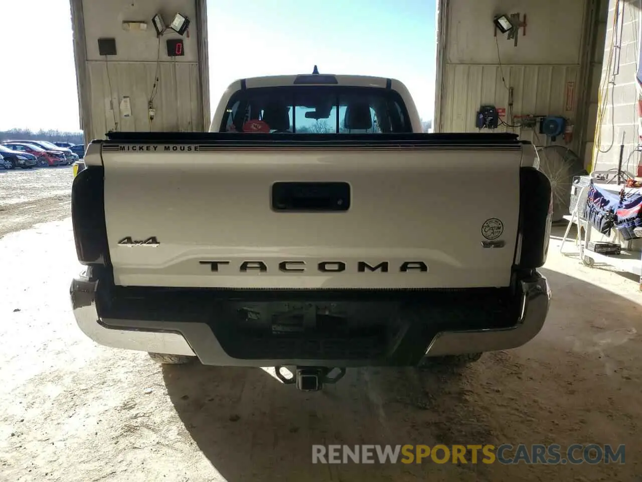 6 Photograph of a damaged car 3TMDZ5BN4MM103311 TOYOTA TACOMA 2021