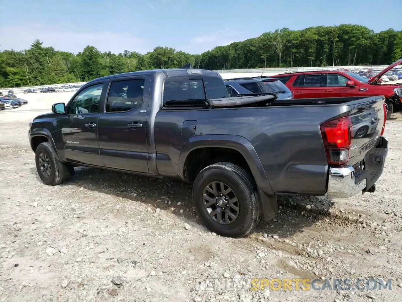 2 Photograph of a damaged car 3TMDZ5BN4MM121064 TOYOTA TACOMA 2021