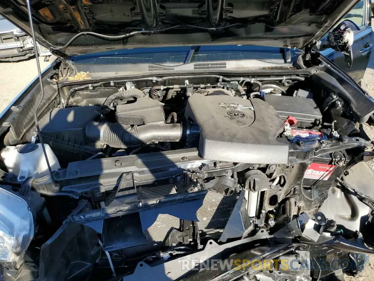 11 Photograph of a damaged car 3TMDZ5BN5MM107738 TOYOTA TACOMA 2021