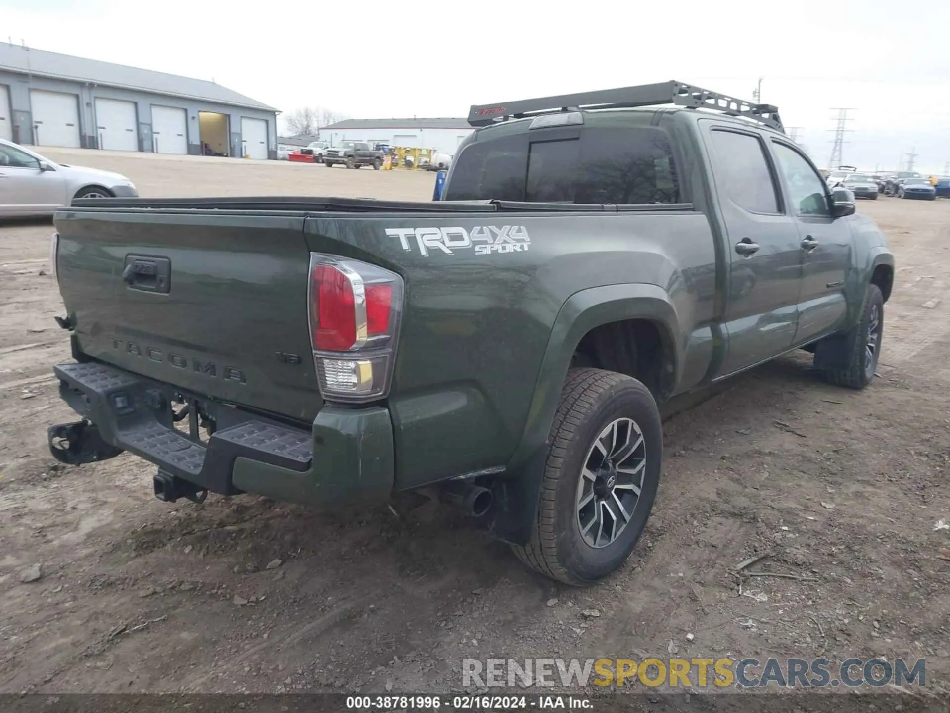4 Photograph of a damaged car 3TMDZ5BN5MM115435 TOYOTA TACOMA 2021