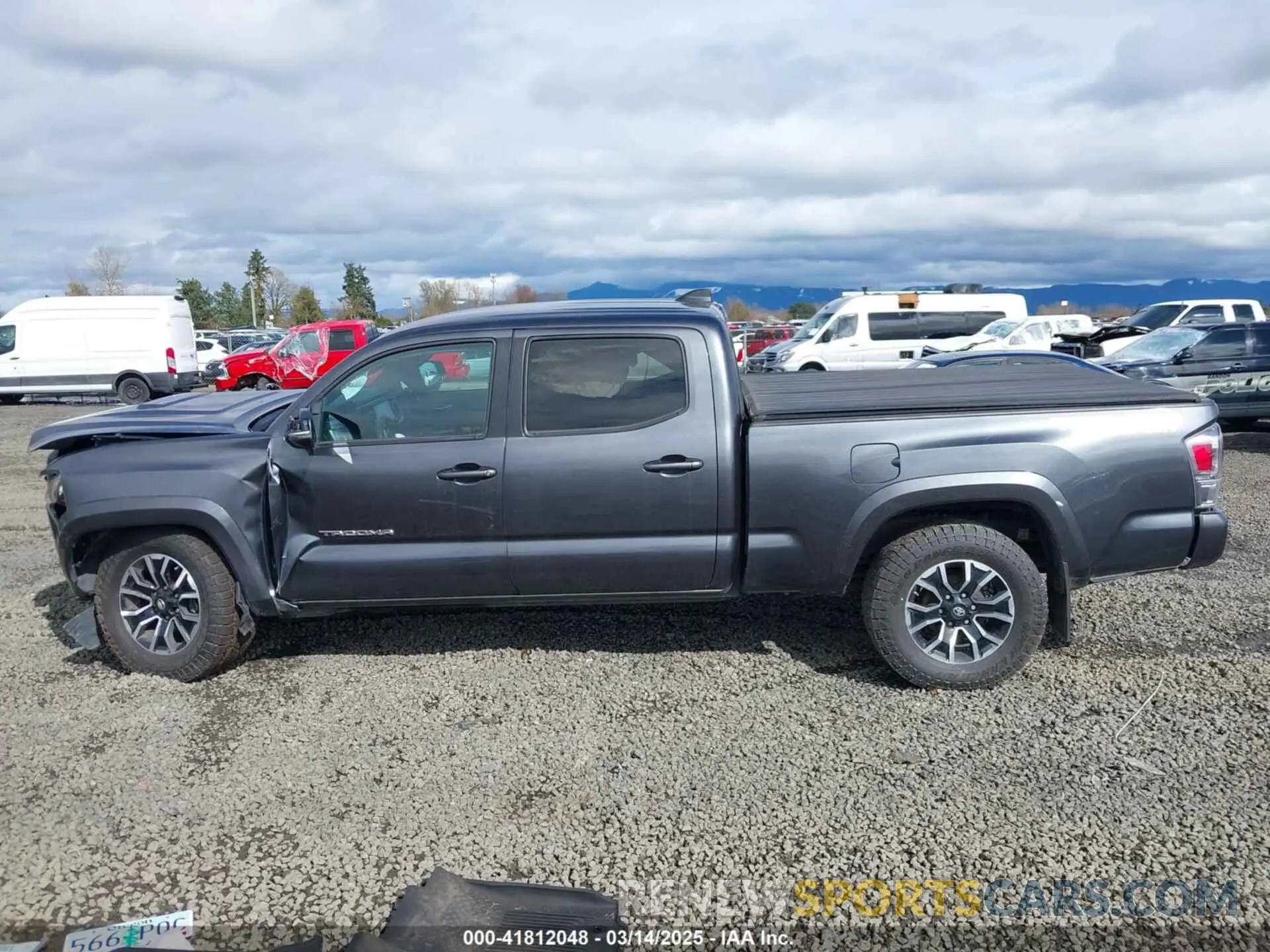 15 Photograph of a damaged car 3TMDZ5BN6MM105948 TOYOTA TACOMA 2021