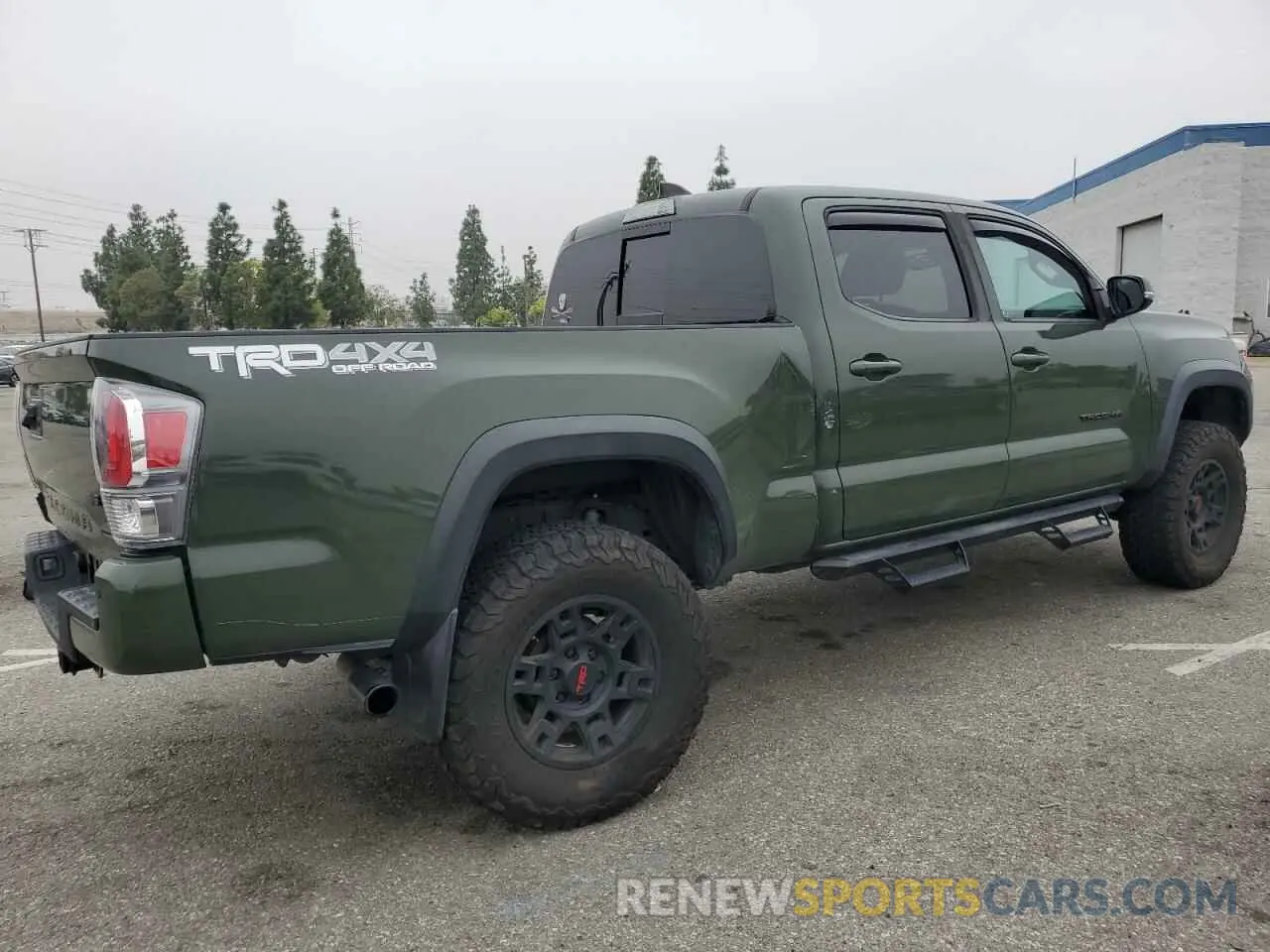 3 Photograph of a damaged car 3TMDZ5BN6MM106484 TOYOTA TACOMA 2021