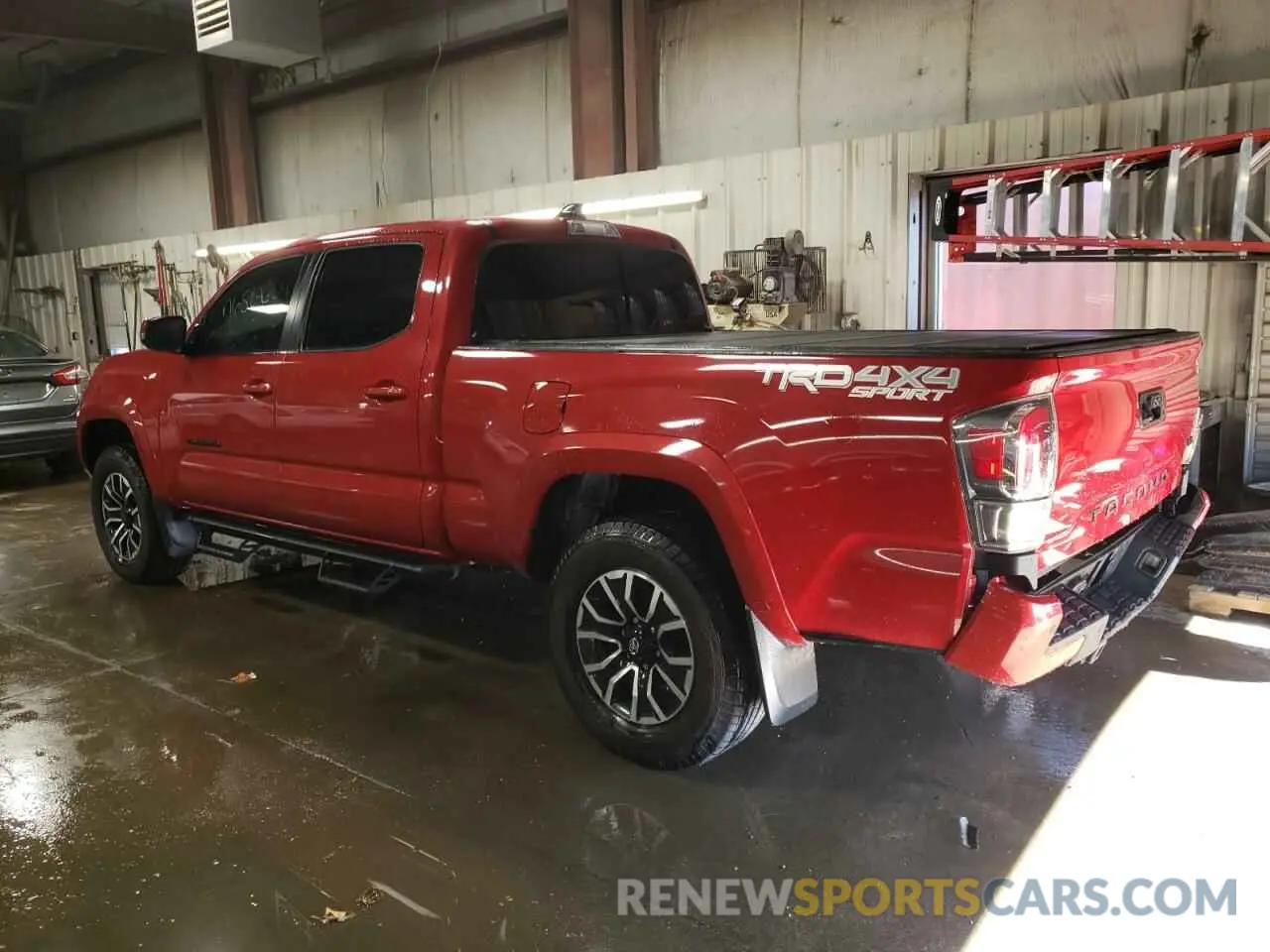 2 Photograph of a damaged car 3TMDZ5BN7MM111242 TOYOTA TACOMA 2021