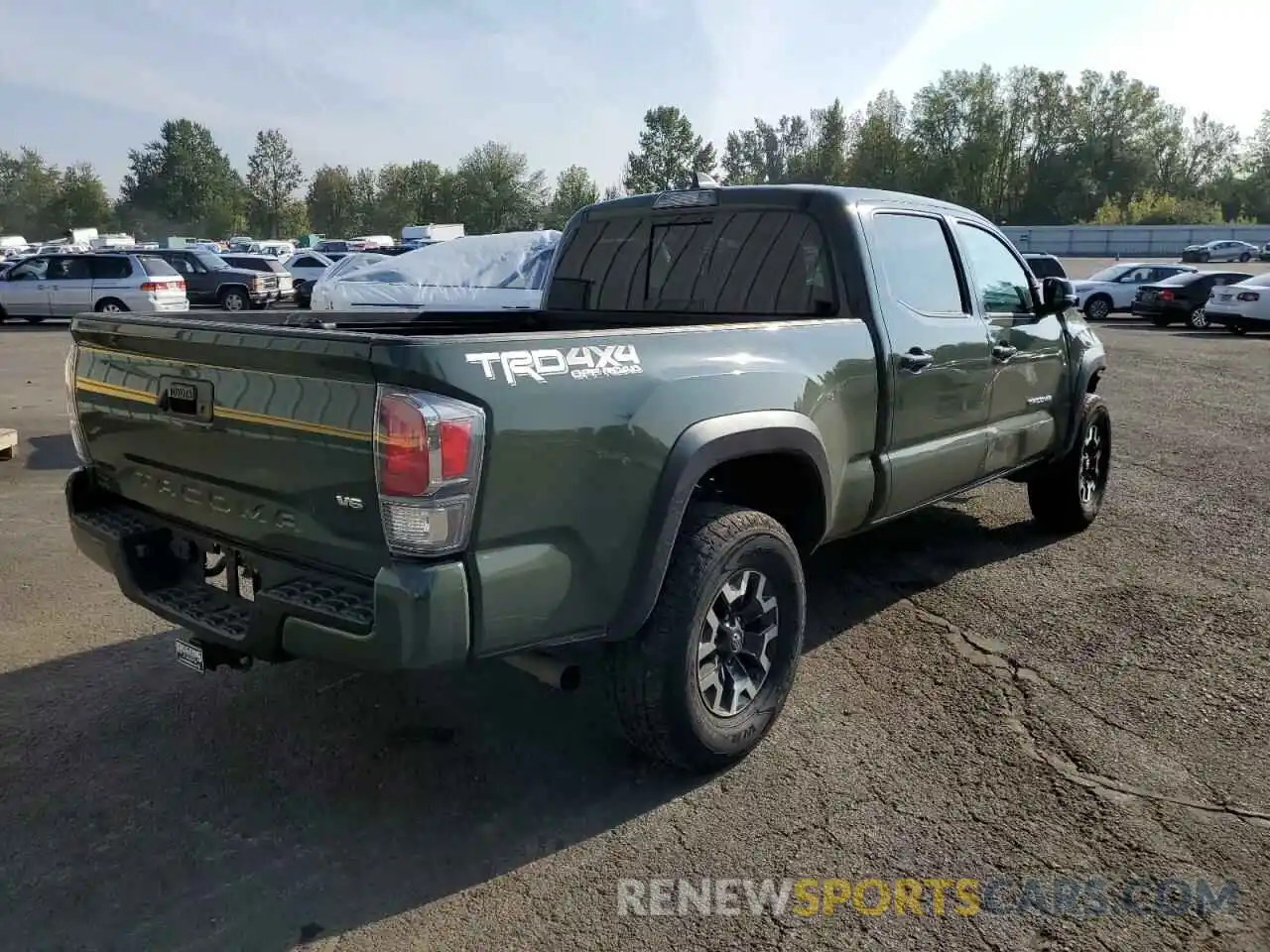 4 Photograph of a damaged car 3TMDZ5BN8MM102629 TOYOTA TACOMA 2021