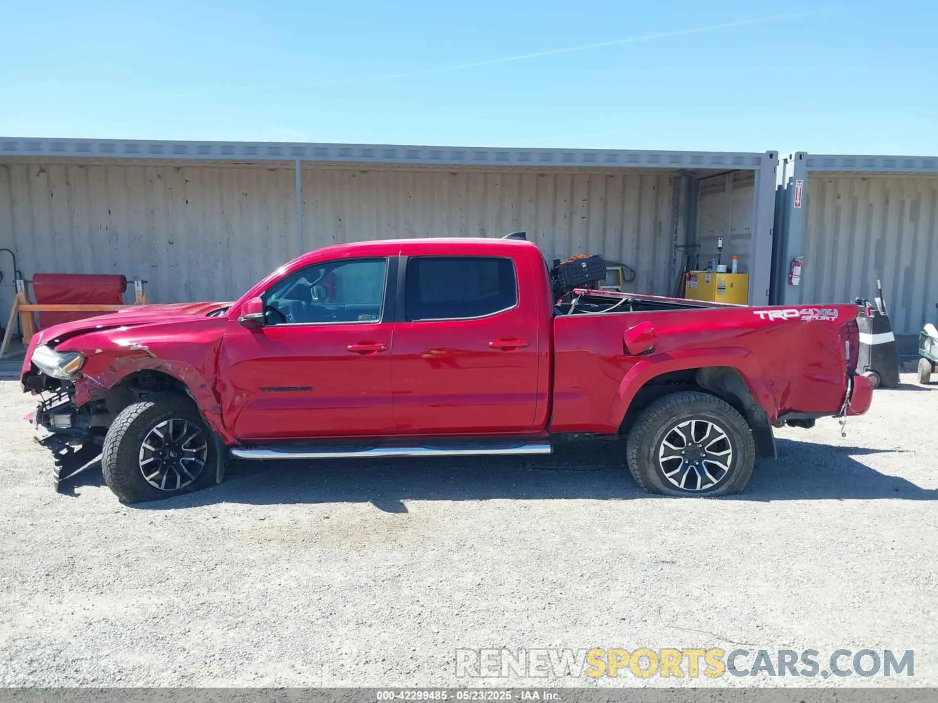 14 Photograph of a damaged car 3TMDZ5BN8MM116319 TOYOTA TACOMA 2021