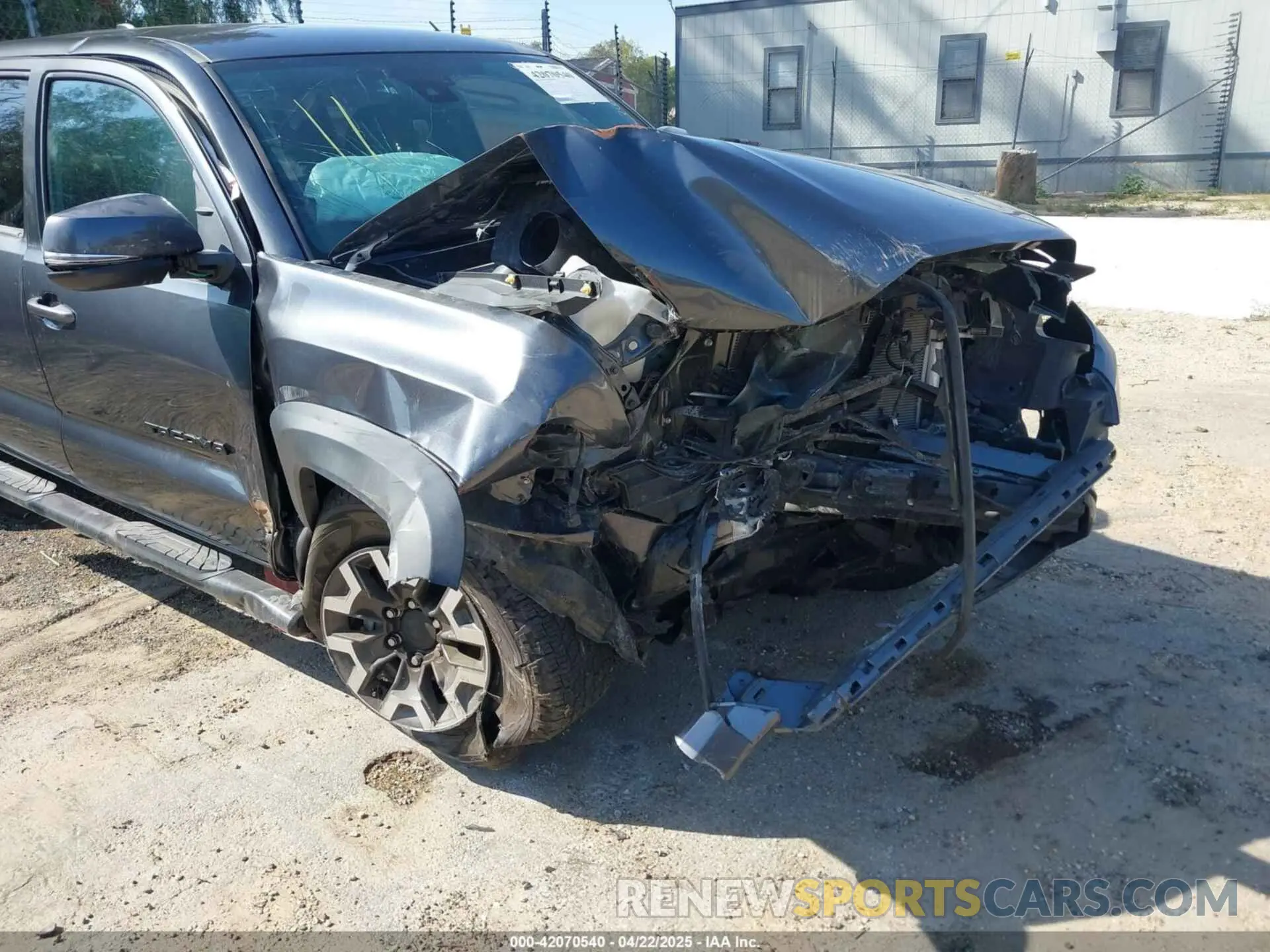 6 Photograph of a damaged car 3TMDZ5BN8MM117163 TOYOTA TACOMA 2021