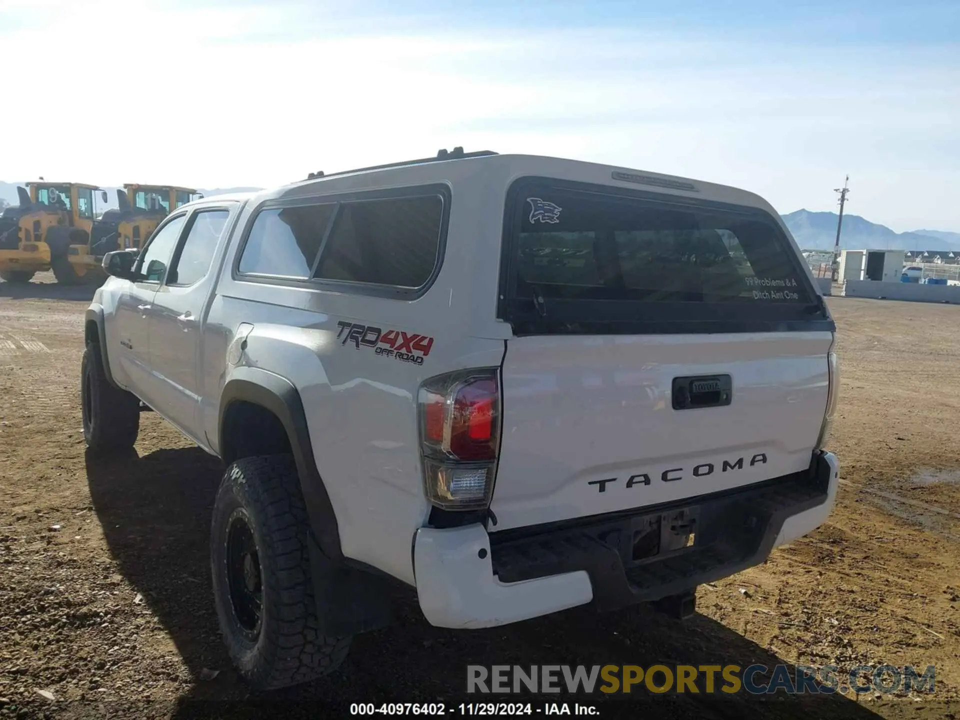 3 Photograph of a damaged car 3TMDZ5BN8MM117339 TOYOTA TACOMA 2021