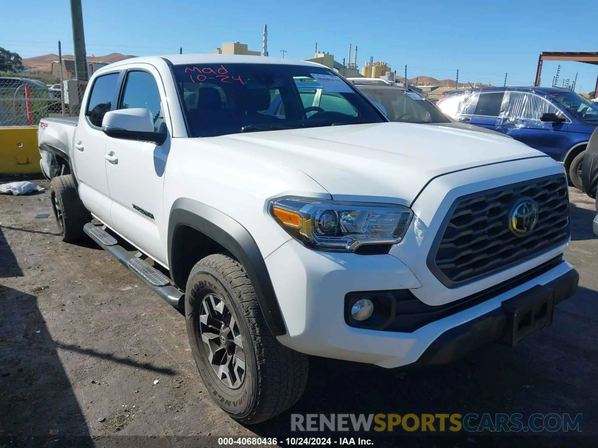 1 Photograph of a damaged car 3TMDZ5BN8MM120449 TOYOTA TACOMA 2021
