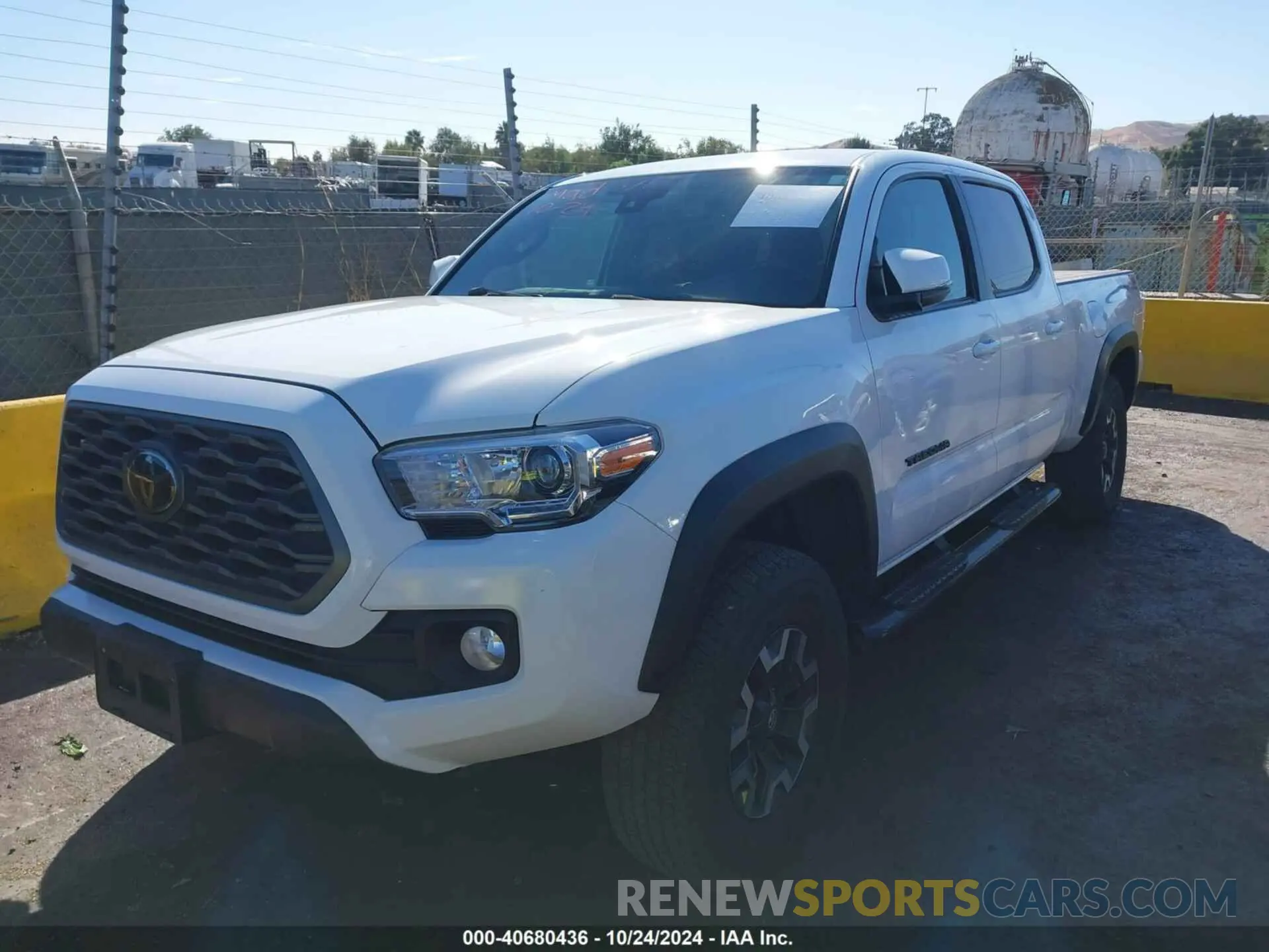 2 Photograph of a damaged car 3TMDZ5BN8MM120449 TOYOTA TACOMA 2021