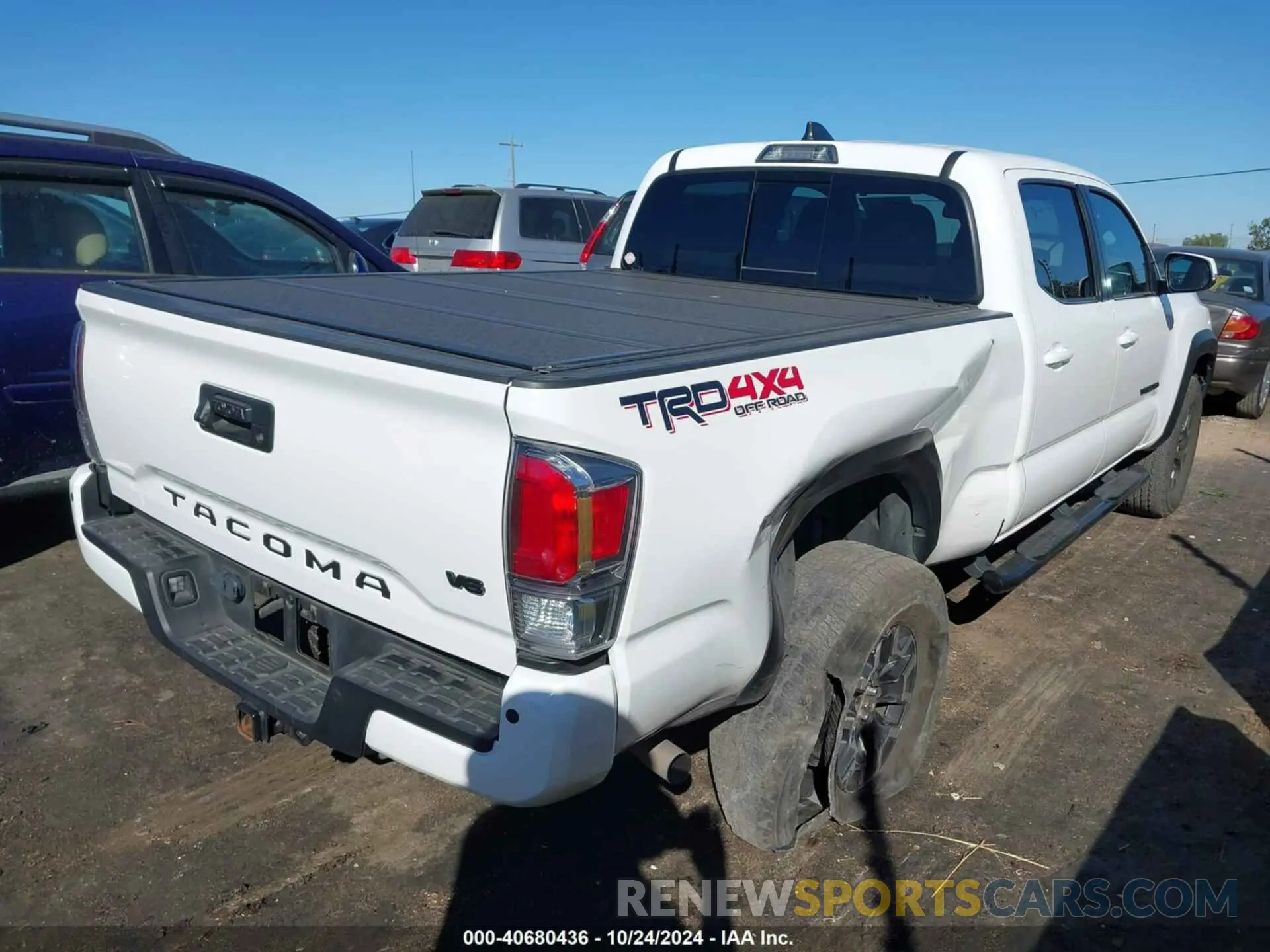 4 Photograph of a damaged car 3TMDZ5BN8MM120449 TOYOTA TACOMA 2021