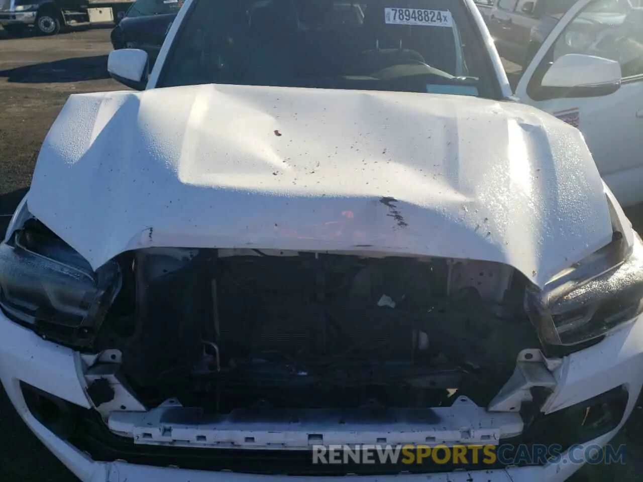 11 Photograph of a damaged car 3TMDZ5BN9MM104325 TOYOTA TACOMA 2021