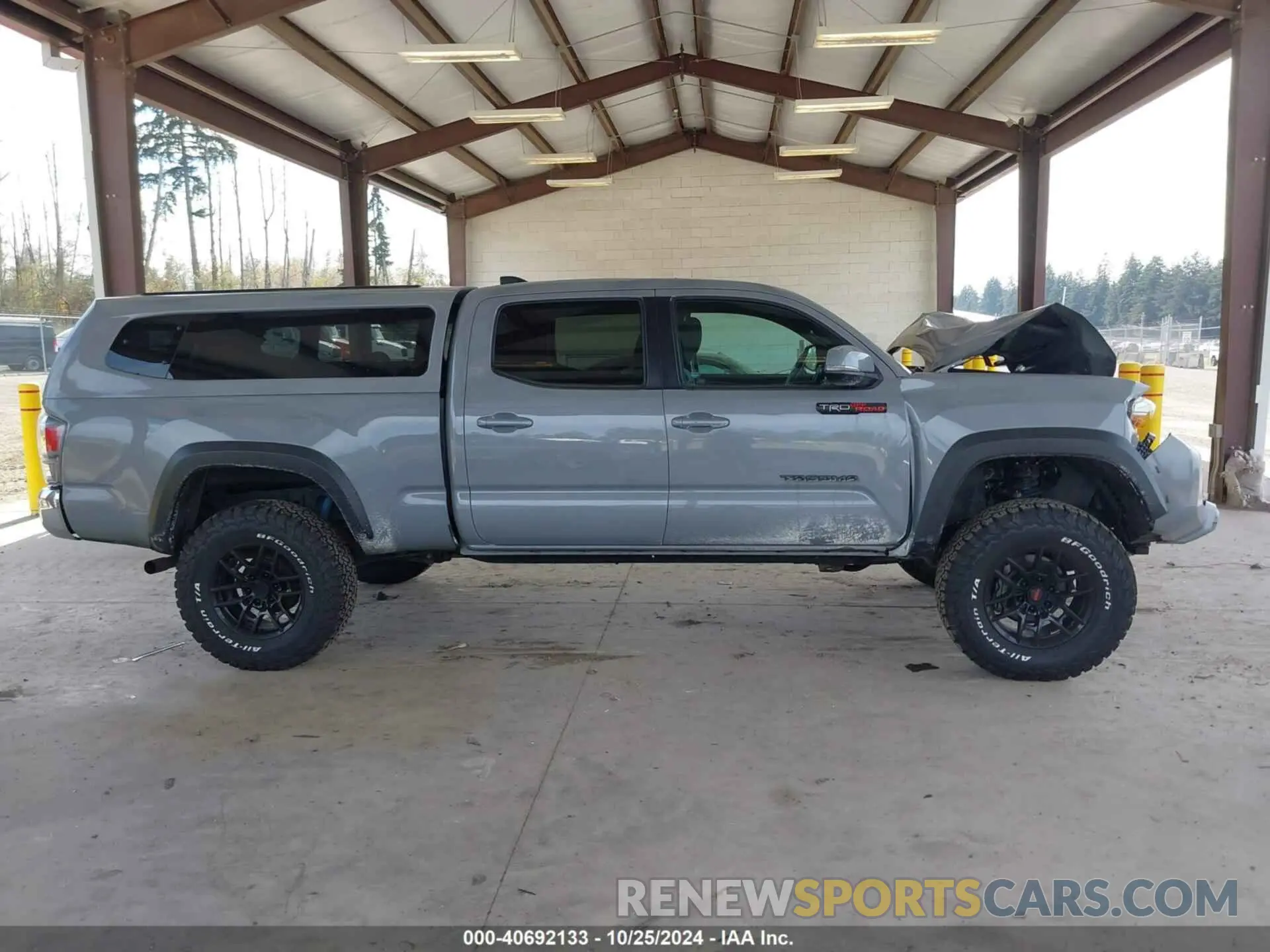 13 Photograph of a damaged car 3TMDZ5BNXMM111705 TOYOTA TACOMA 2021