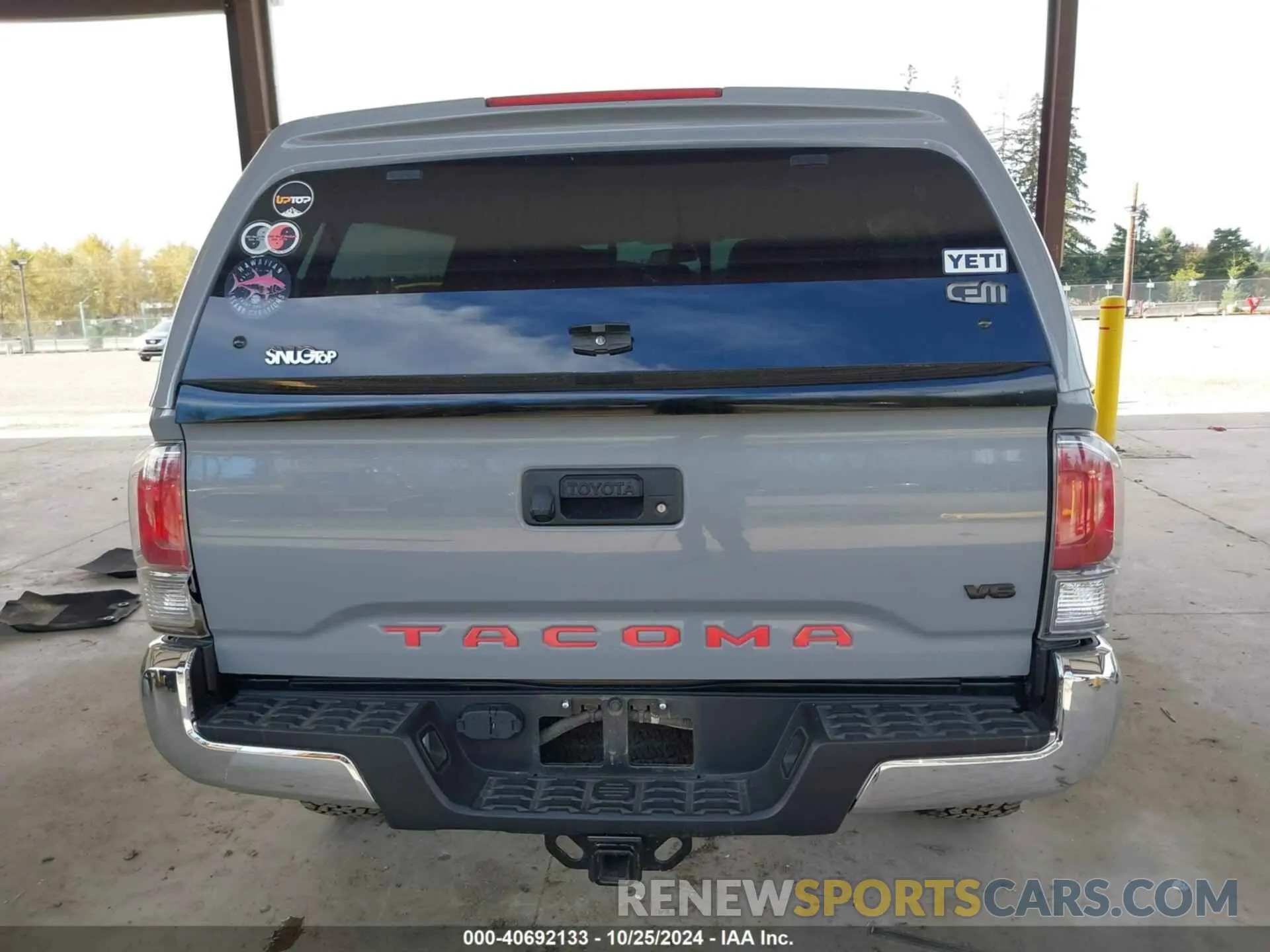 16 Photograph of a damaged car 3TMDZ5BNXMM111705 TOYOTA TACOMA 2021