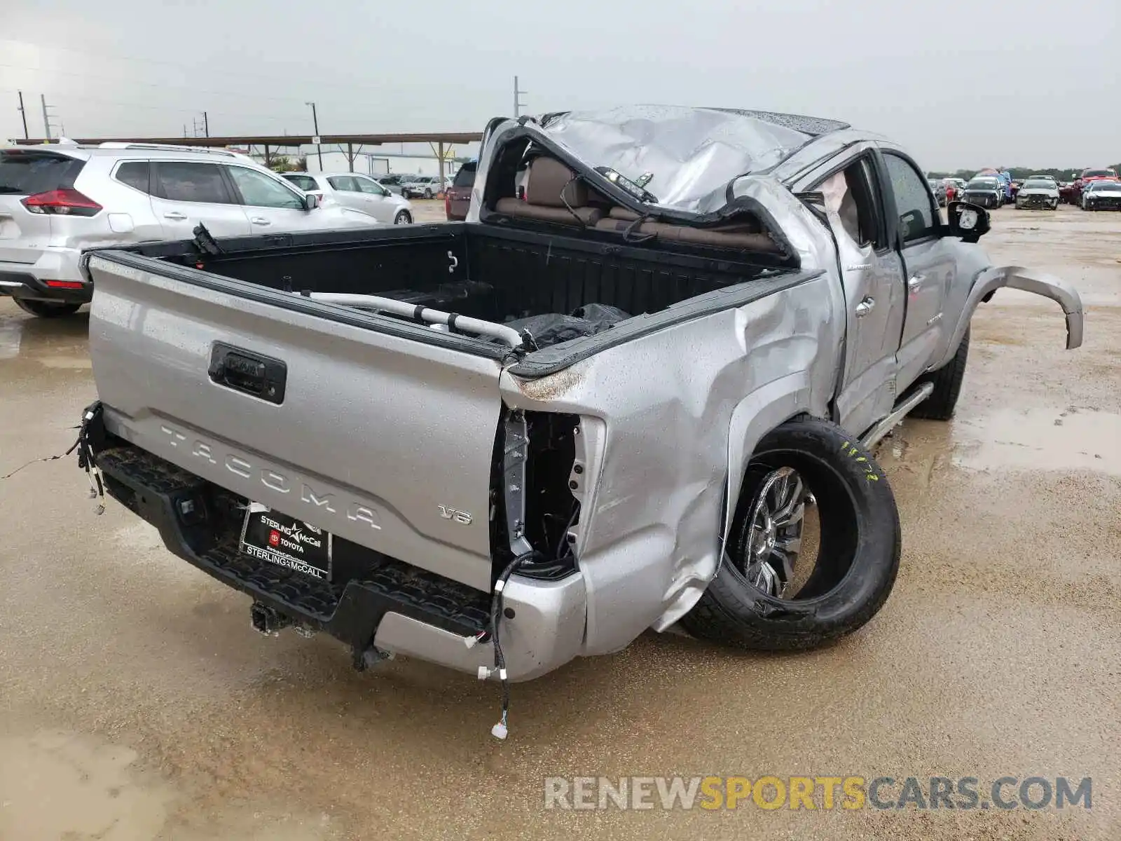 4 Photograph of a damaged car 3TMEZ5CN9MM155827 TOYOTA TACOMA 2021