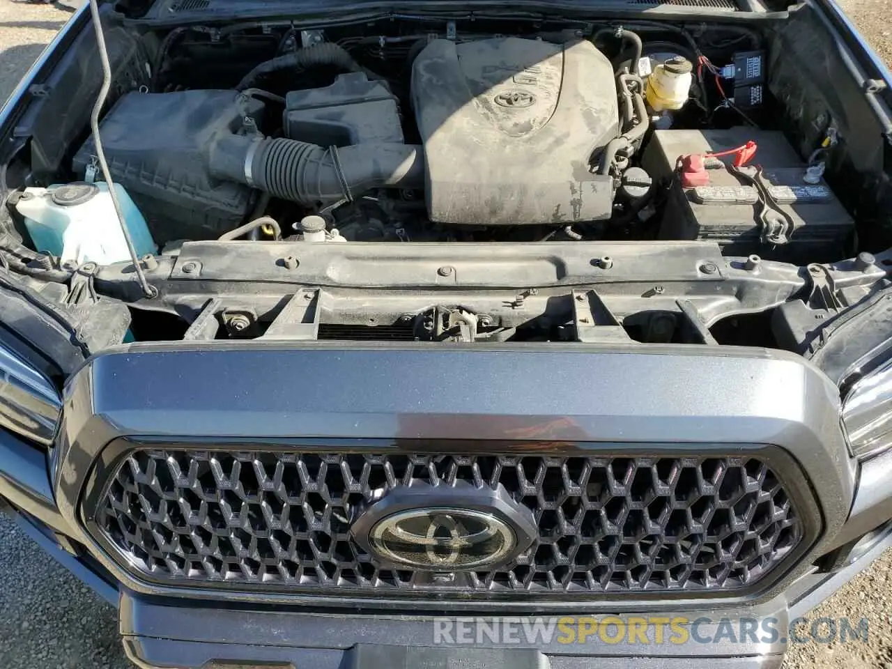 11 Photograph of a damaged car 3TMGZ5AN1MM423670 TOYOTA TACOMA 2021