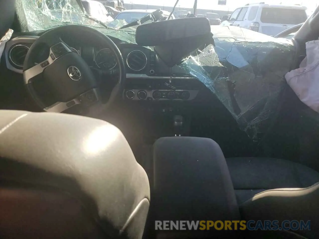 8 Photograph of a damaged car 3TMGZ5AN1MM427010 TOYOTA TACOMA 2021