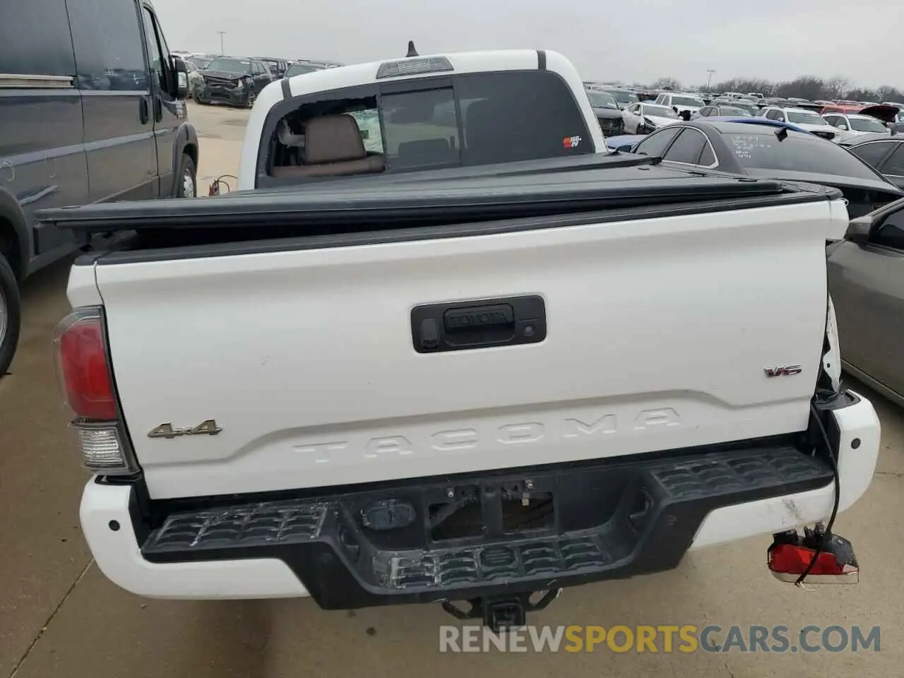 6 Photograph of a damaged car 3TMGZ5AN5MM433196 TOYOTA TACOMA 2021