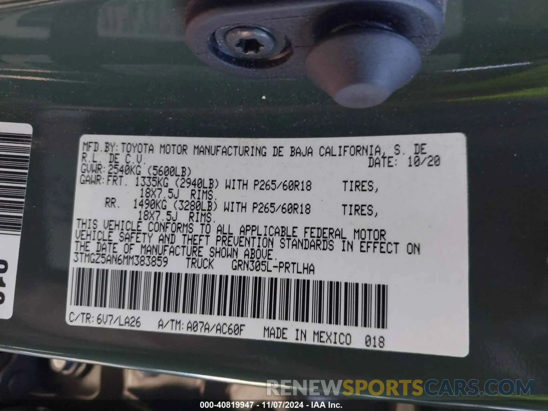 9 Photograph of a damaged car 3TMGZ5AN6MM383859 TOYOTA TACOMA 2021