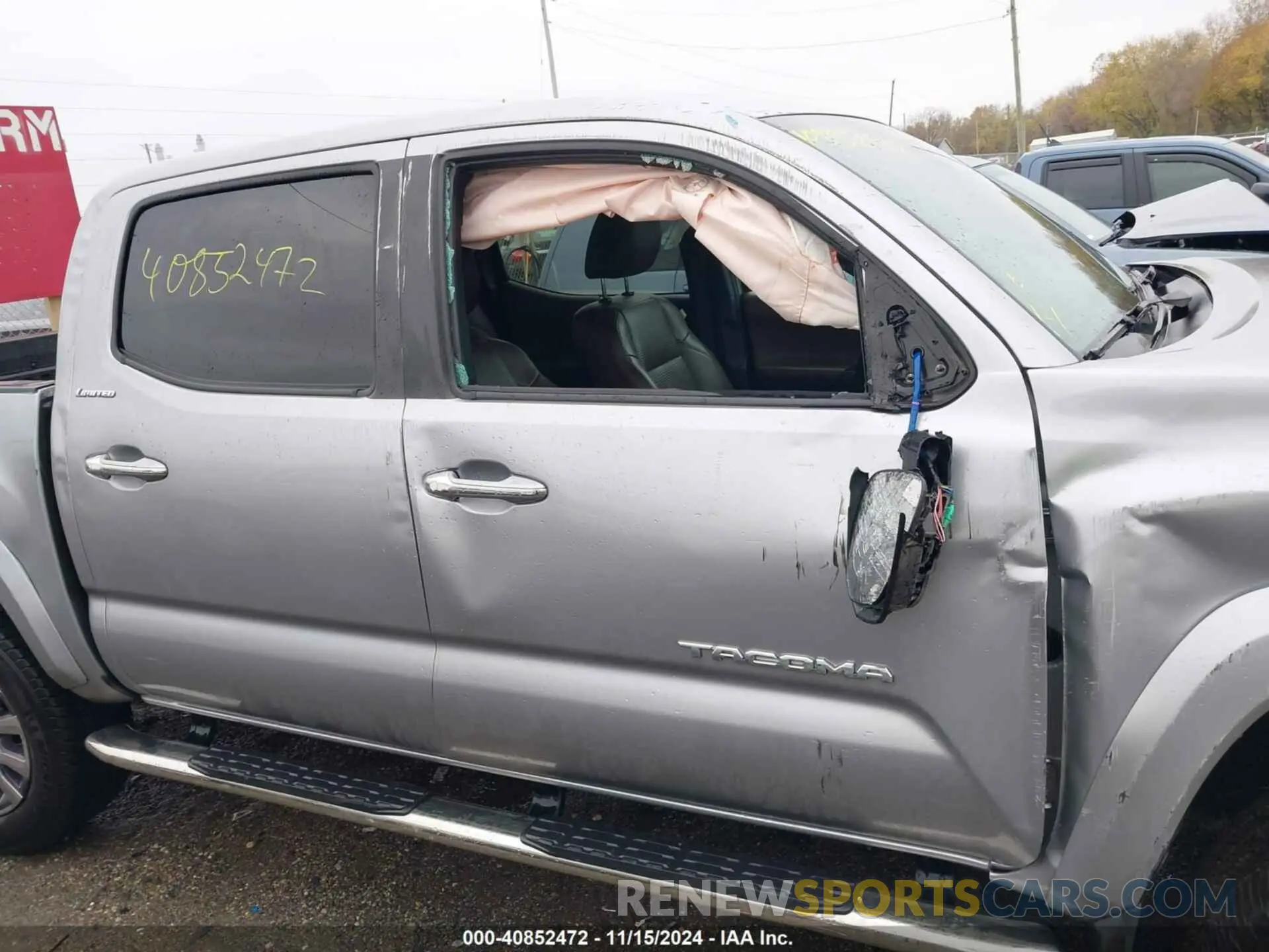 13 Photograph of a damaged car 3TMGZ5ANXMM421920 TOYOTA TACOMA 2021