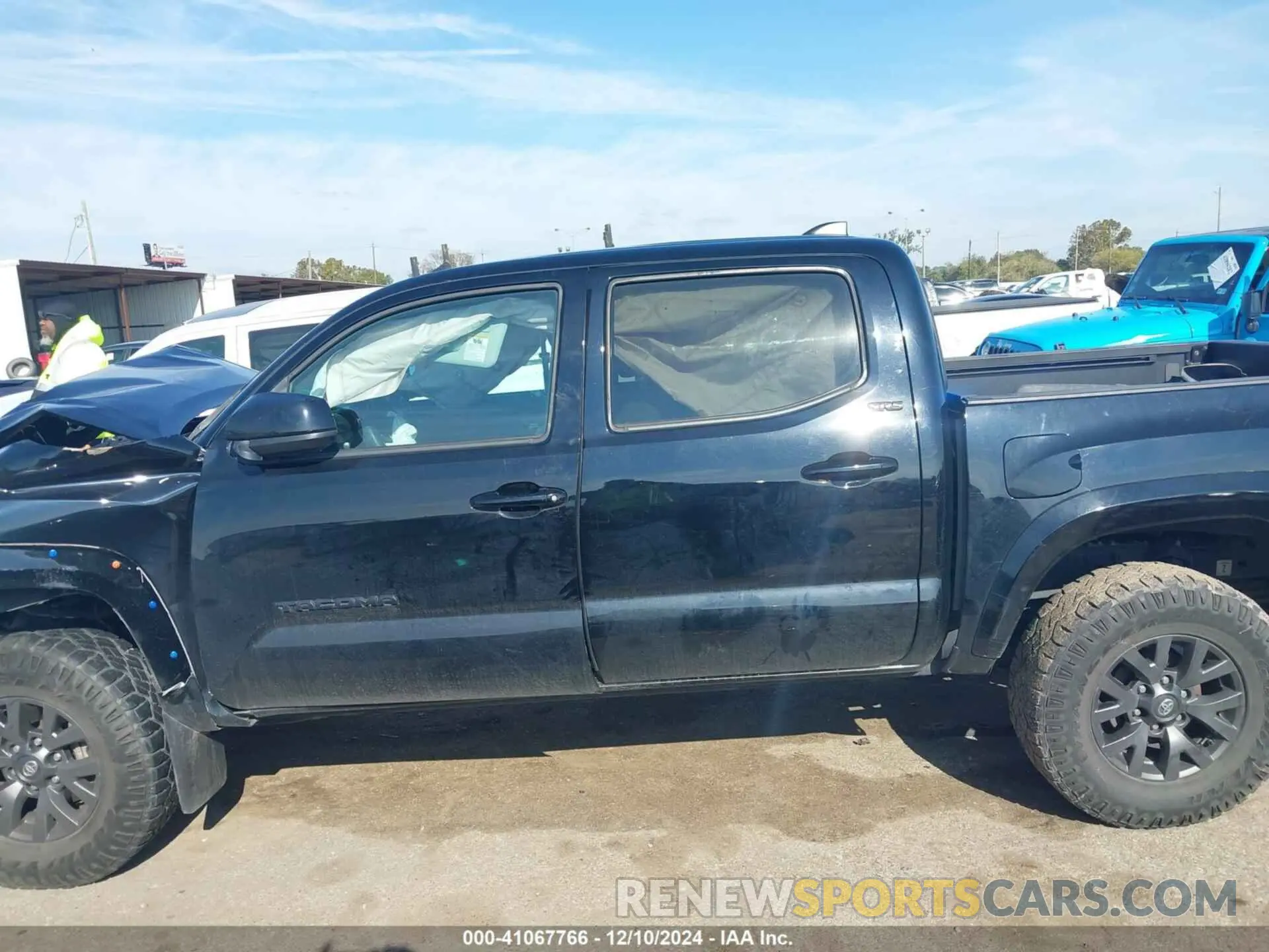 15 Photograph of a damaged car 3TYAX5GN0MT011893 TOYOTA TACOMA 2021