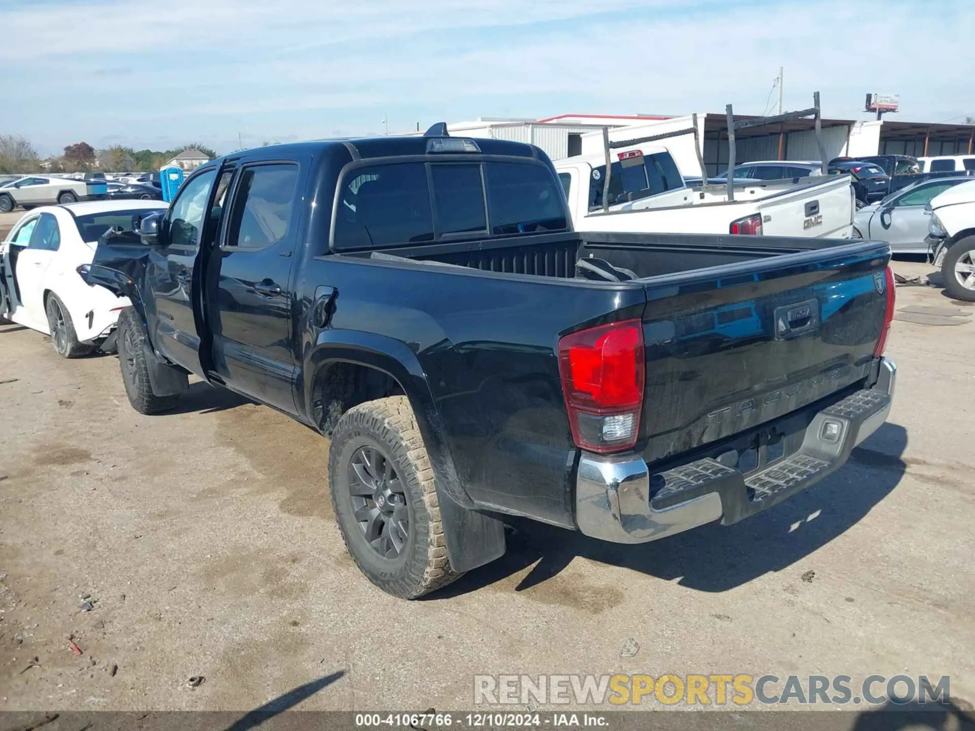 3 Photograph of a damaged car 3TYAX5GN0MT011893 TOYOTA TACOMA 2021
