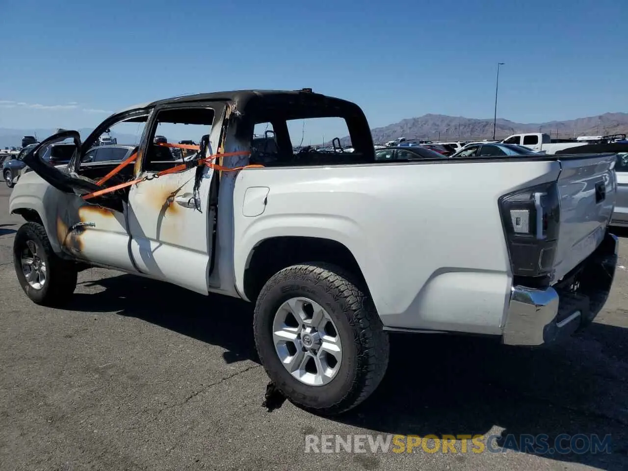 2 Photograph of a damaged car 3TYAX5GN0MT013028 TOYOTA TACOMA 2021