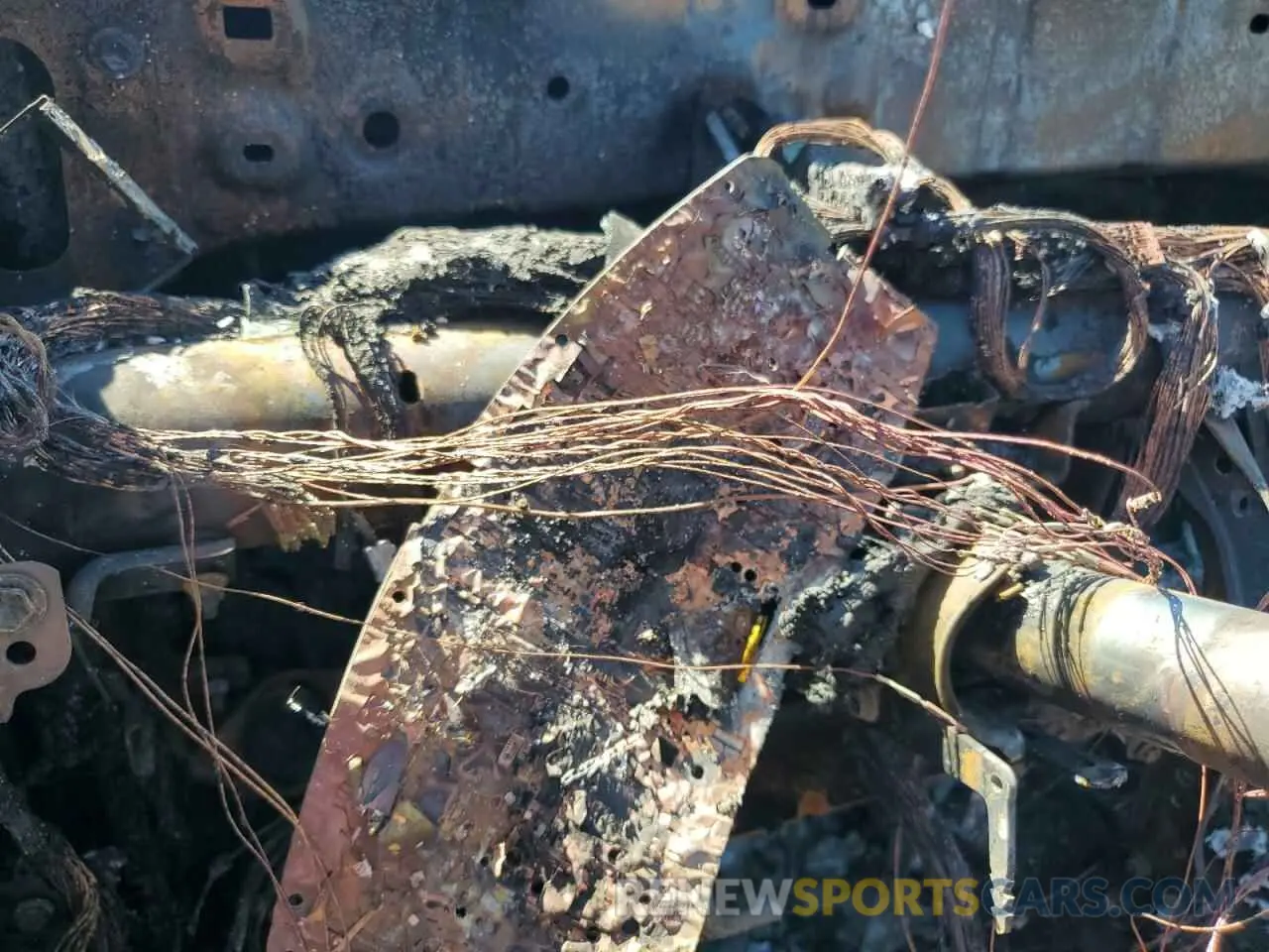 9 Photograph of a damaged car 3TYAX5GN0MT013028 TOYOTA TACOMA 2021