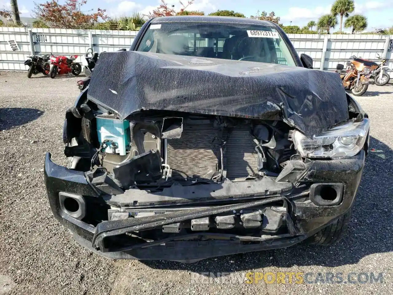 9 Photograph of a damaged car 3TYAX5GN0MT014258 TOYOTA TACOMA 2021