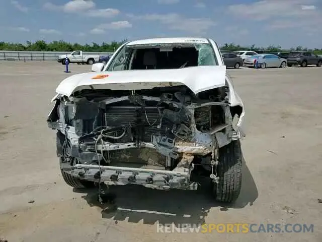 10 Photograph of a damaged car 3TYAX5GN0MT014745 TOYOTA TACOMA 2021