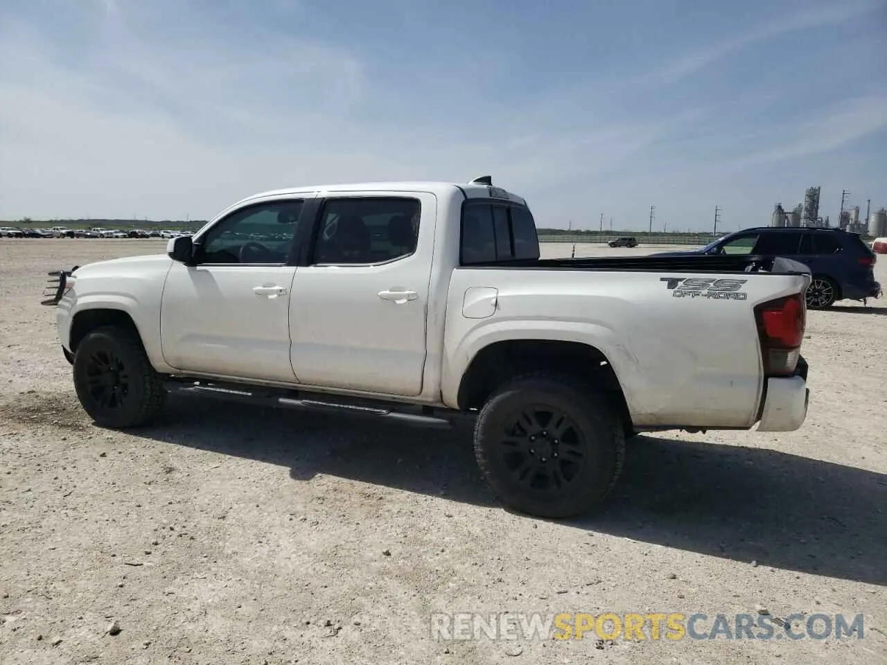 2 Photograph of a damaged car 3TYAX5GN1MT017458 TOYOTA TACOMA 2021