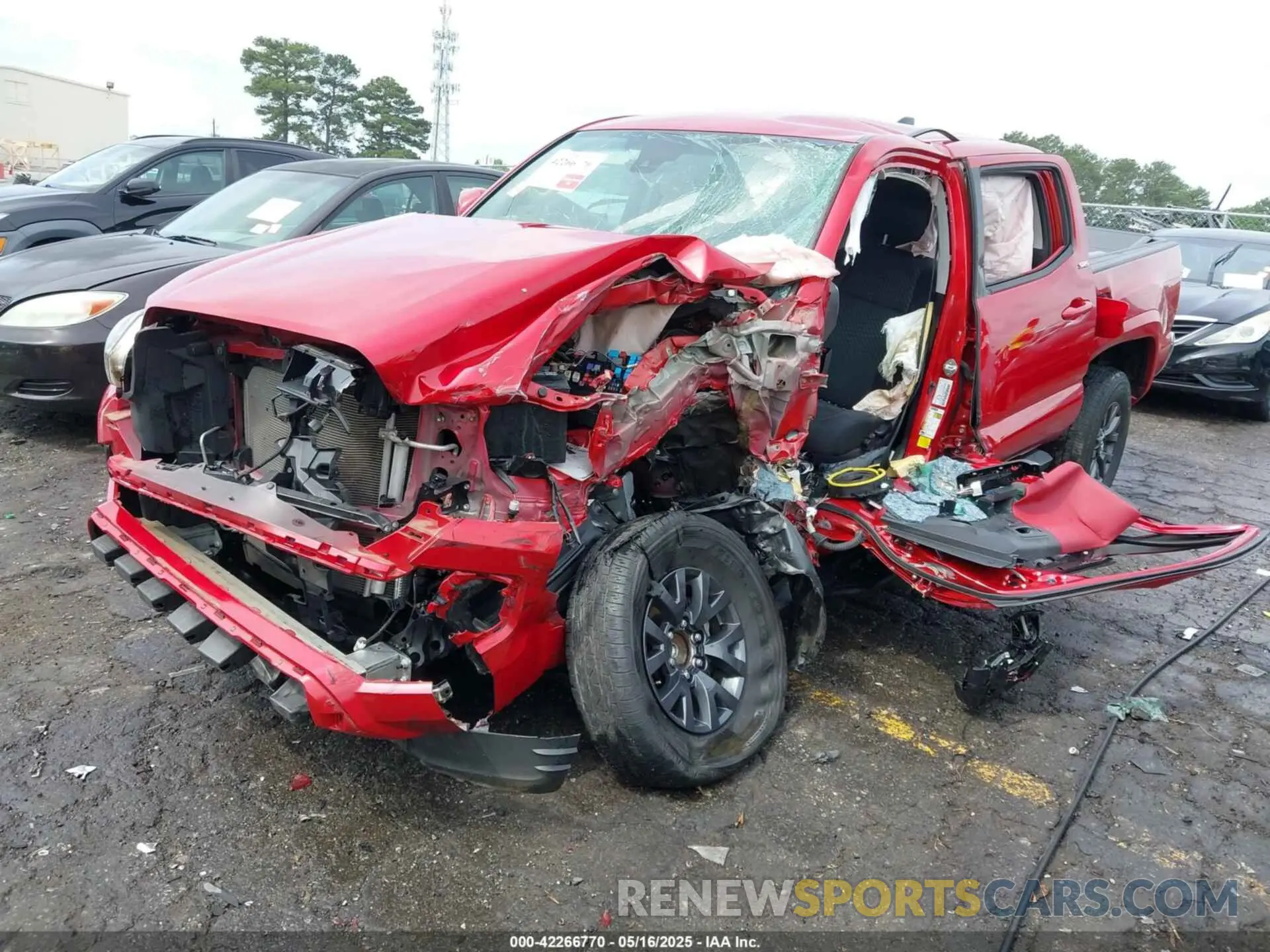2 Photograph of a damaged car 3TYAX5GN1MT030226 TOYOTA TACOMA 2021