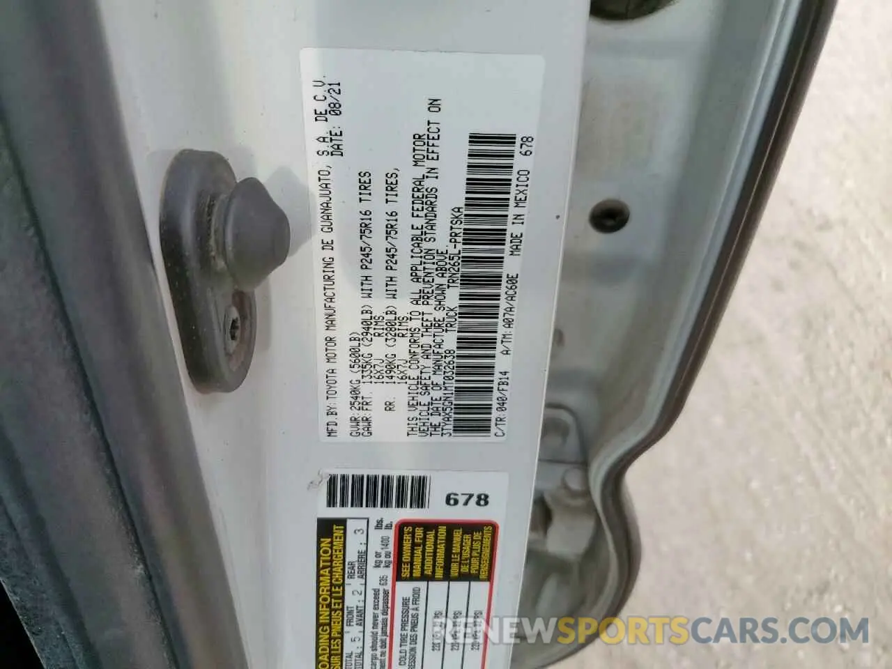12 Photograph of a damaged car 3TYAX5GN1MT032638 TOYOTA TACOMA 2021
