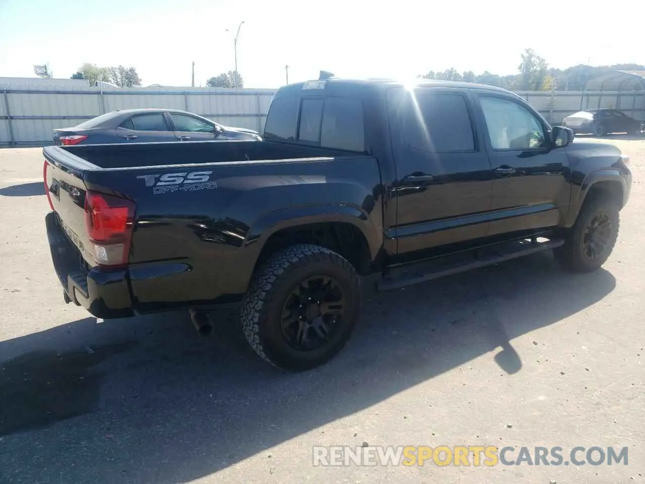 3 Photograph of a damaged car 3TYAX5GN2MT016285 TOYOTA TACOMA 2021