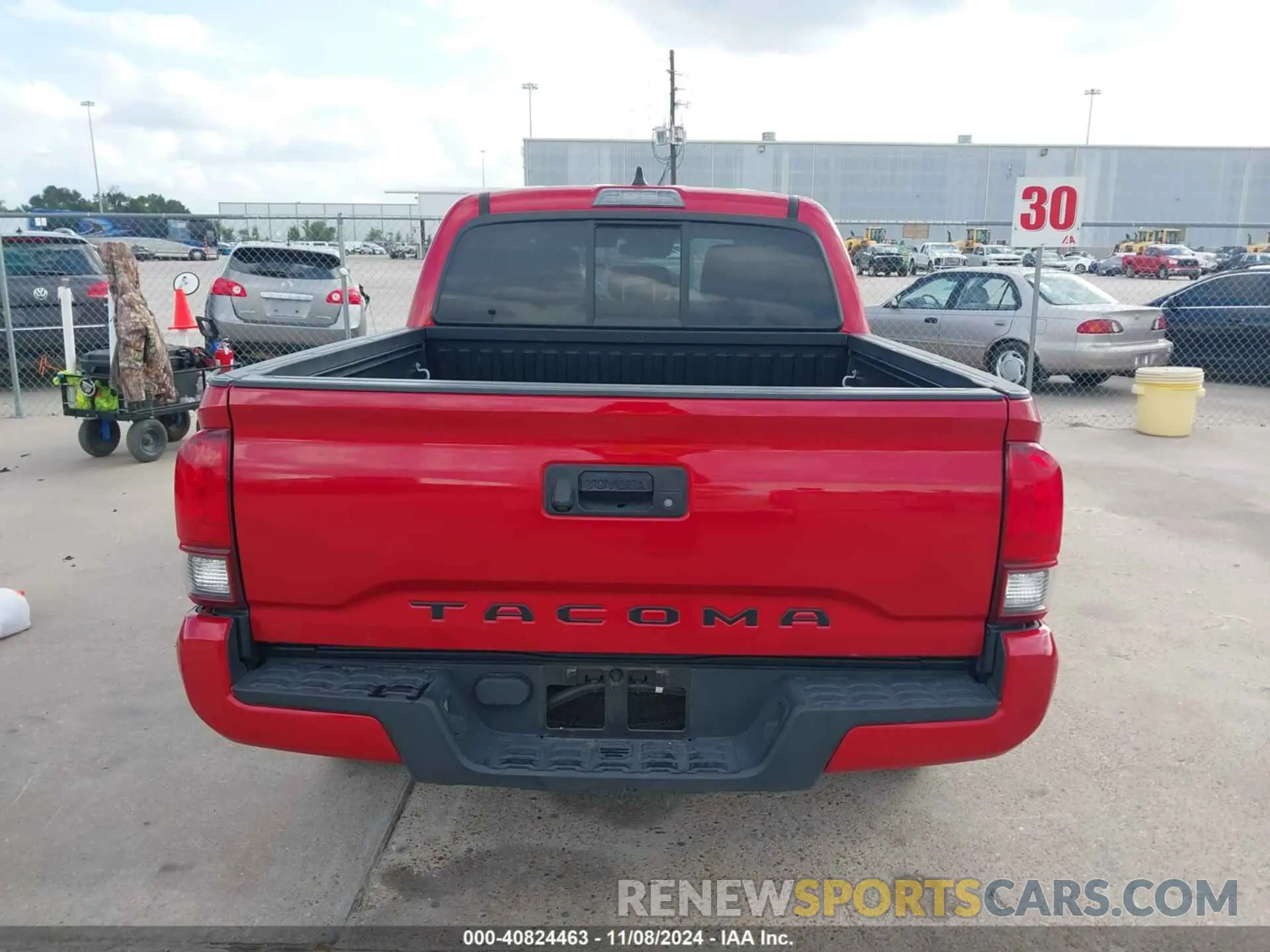 17 Photograph of a damaged car 3TYAX5GN2MT033751 TOYOTA TACOMA 2021