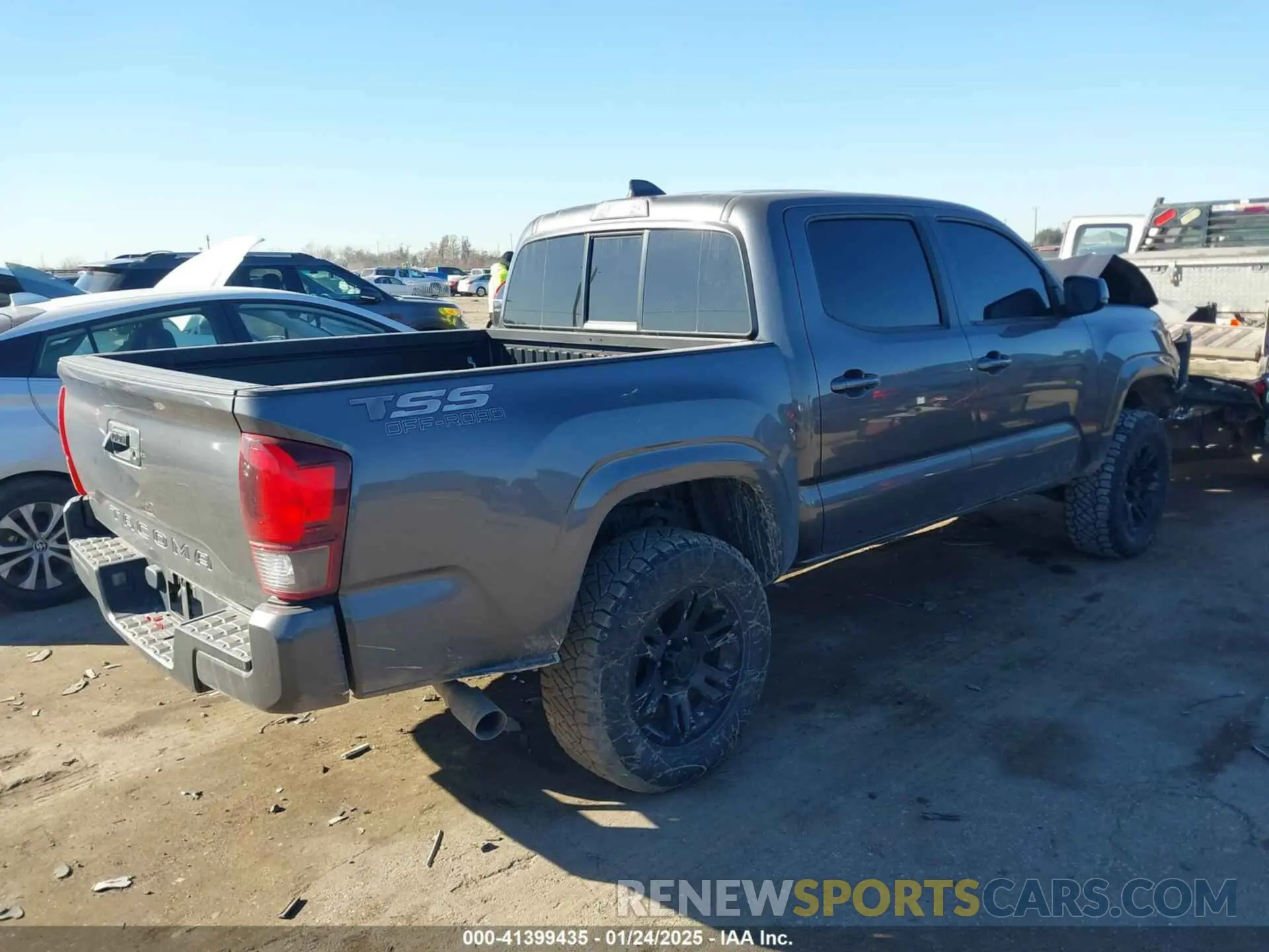 4 Photograph of a damaged car 3TYAX5GN3MT023665 TOYOTA TACOMA 2021