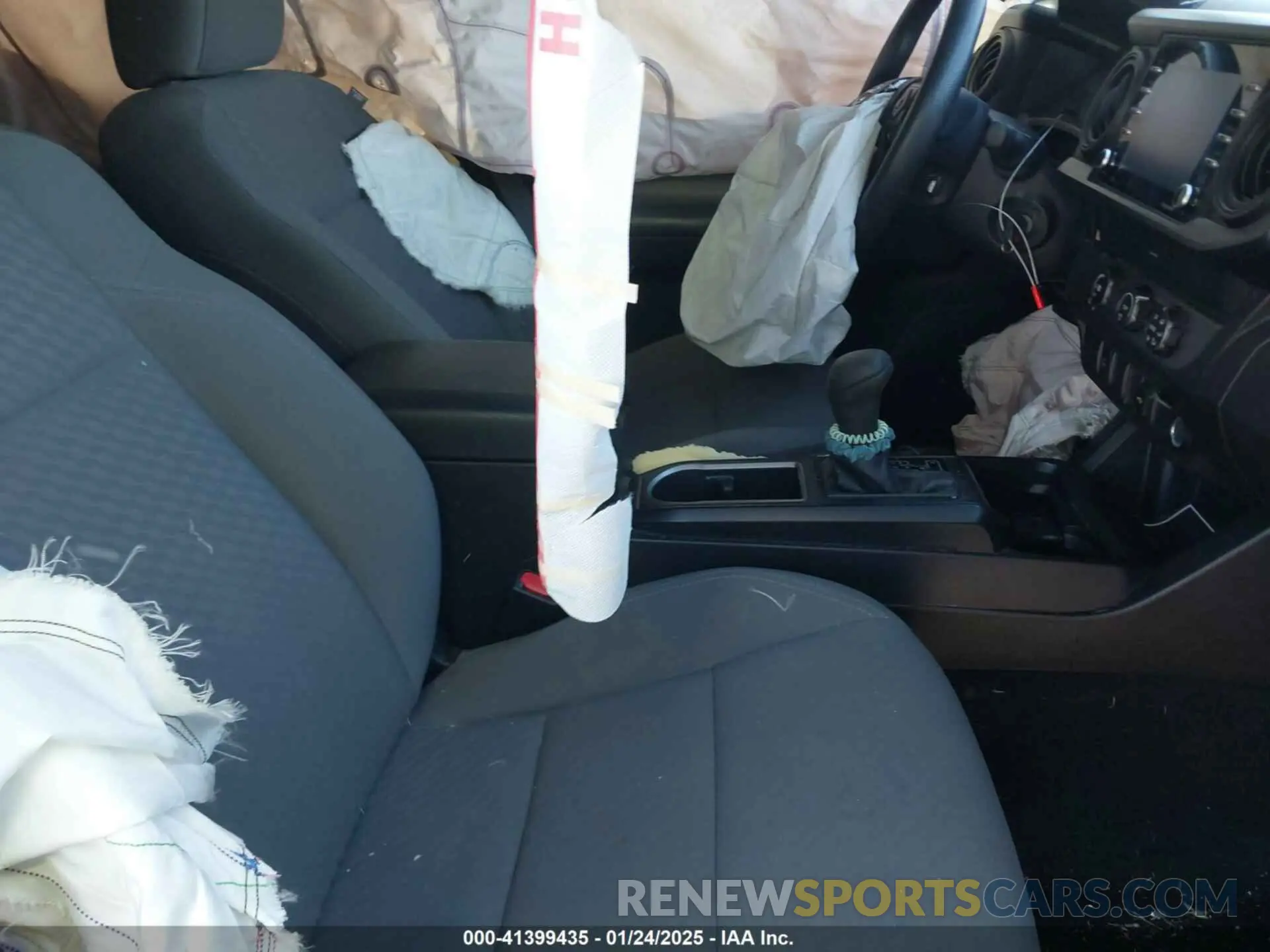 5 Photograph of a damaged car 3TYAX5GN3MT023665 TOYOTA TACOMA 2021