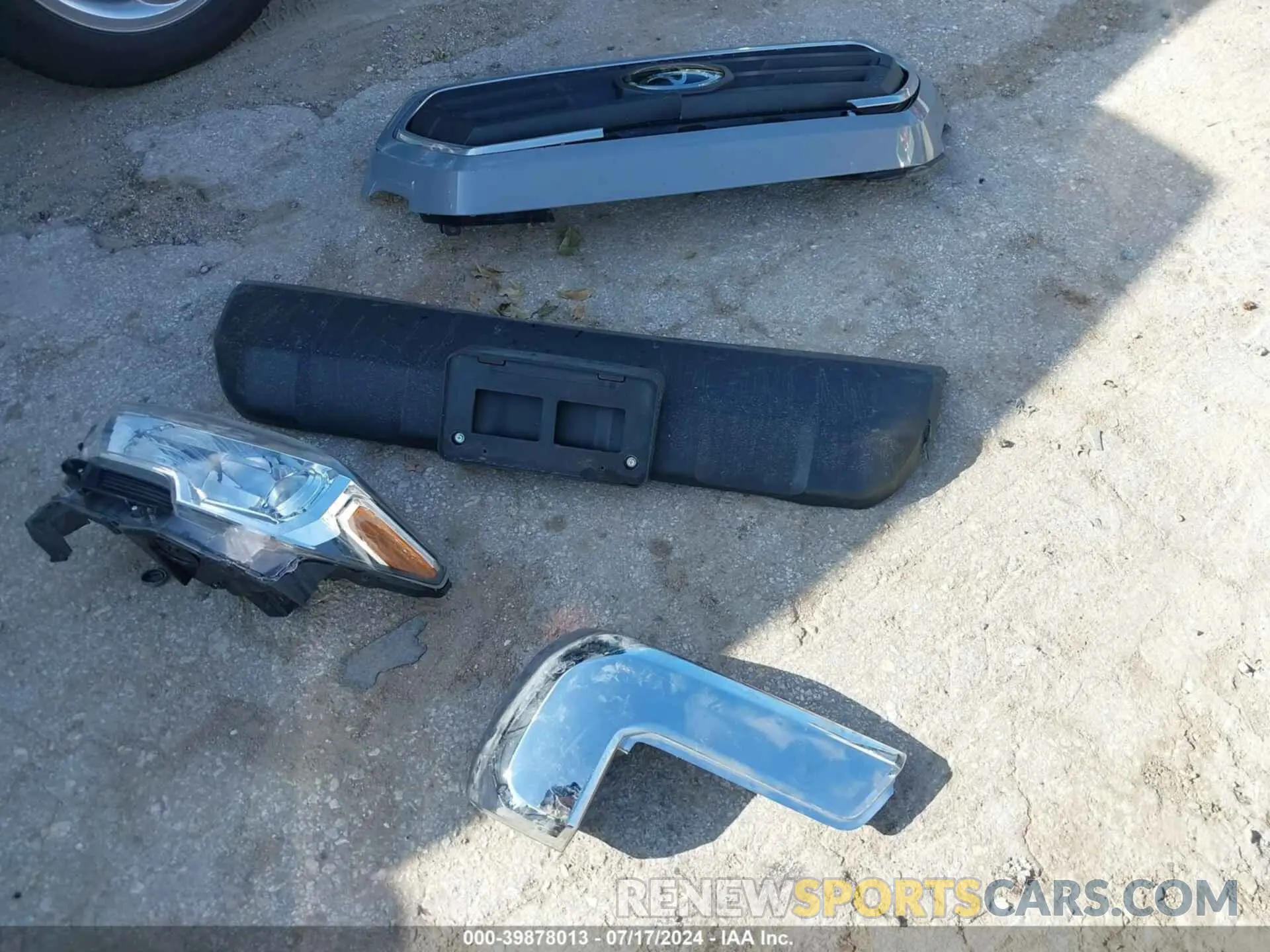 12 Photograph of a damaged car 3TYAX5GN5MT014675 TOYOTA TACOMA 2021
