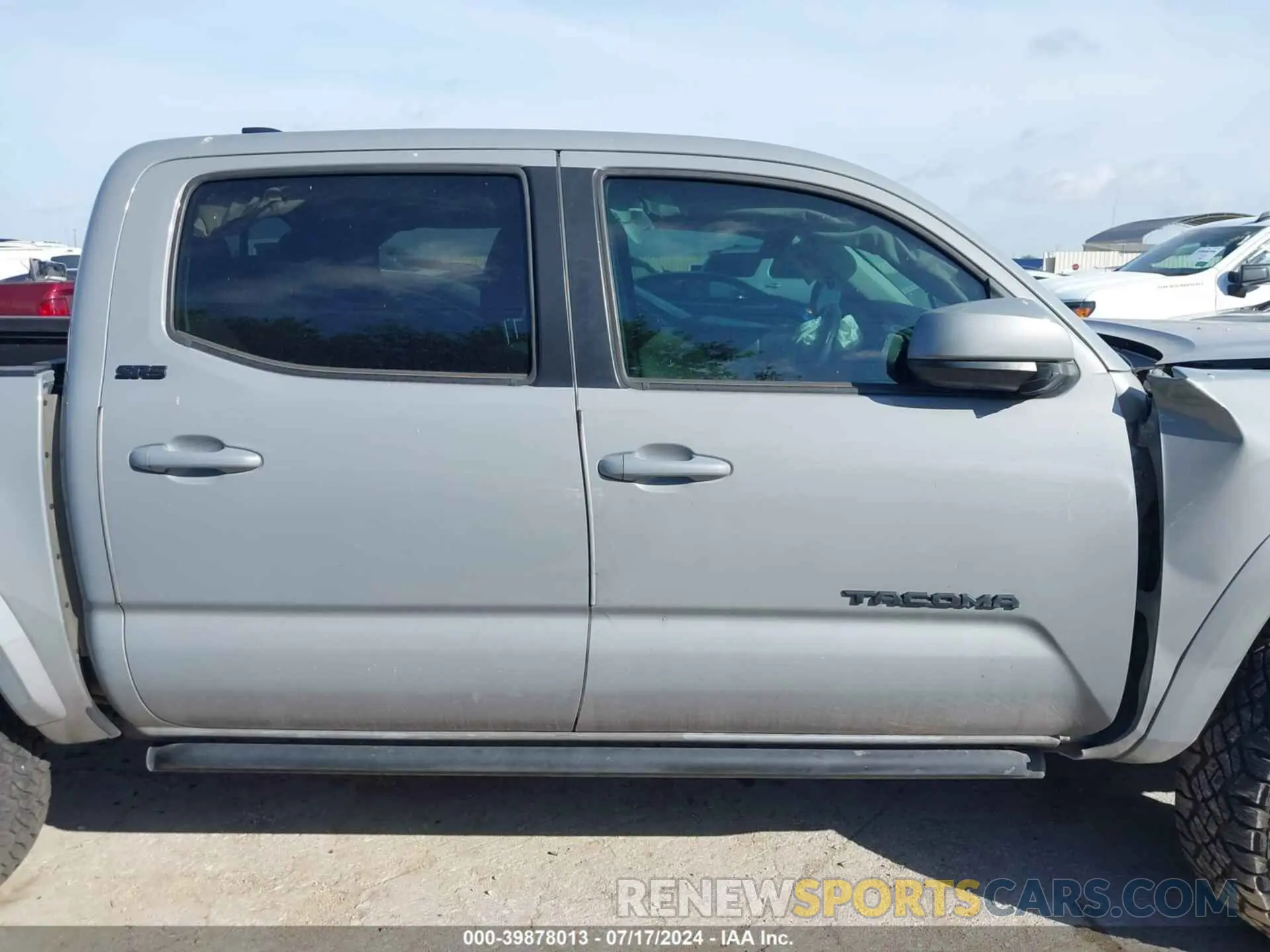 14 Photograph of a damaged car 3TYAX5GN5MT014675 TOYOTA TACOMA 2021