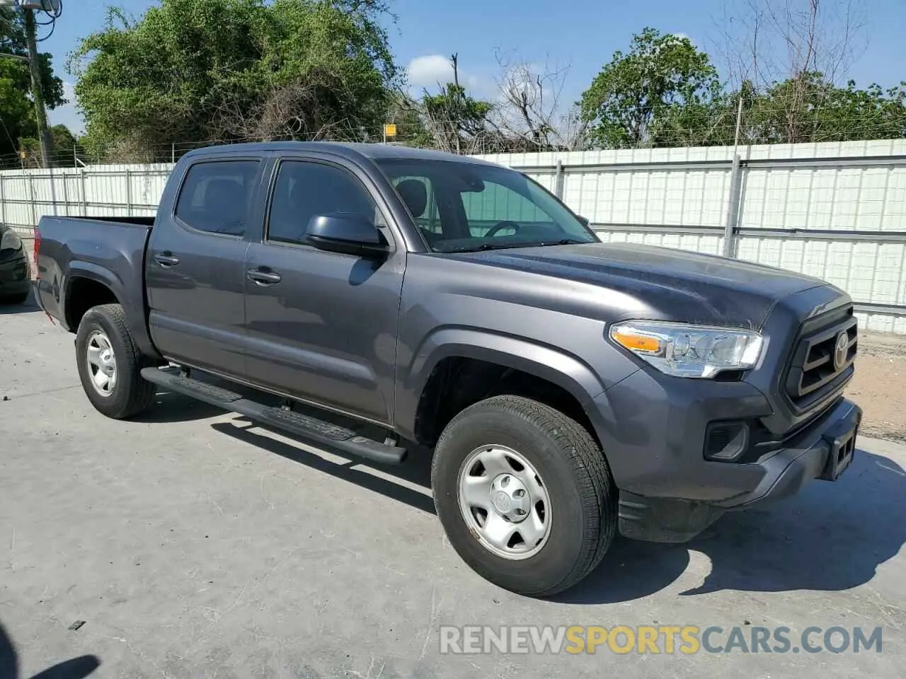 4 Photograph of a damaged car 3TYAX5GN5MT018547 TOYOTA TACOMA 2021