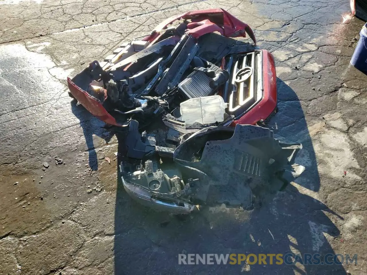 12 Photograph of a damaged car 3TYAX5GN5MT032688 TOYOTA TACOMA 2021
