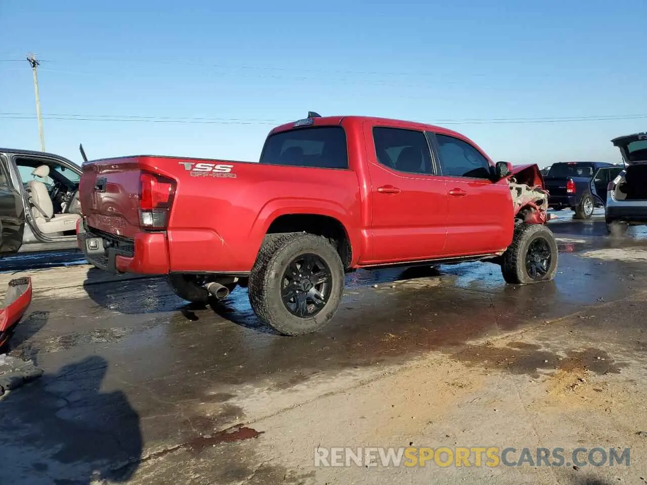 3 Photograph of a damaged car 3TYAX5GN5MT032688 TOYOTA TACOMA 2021