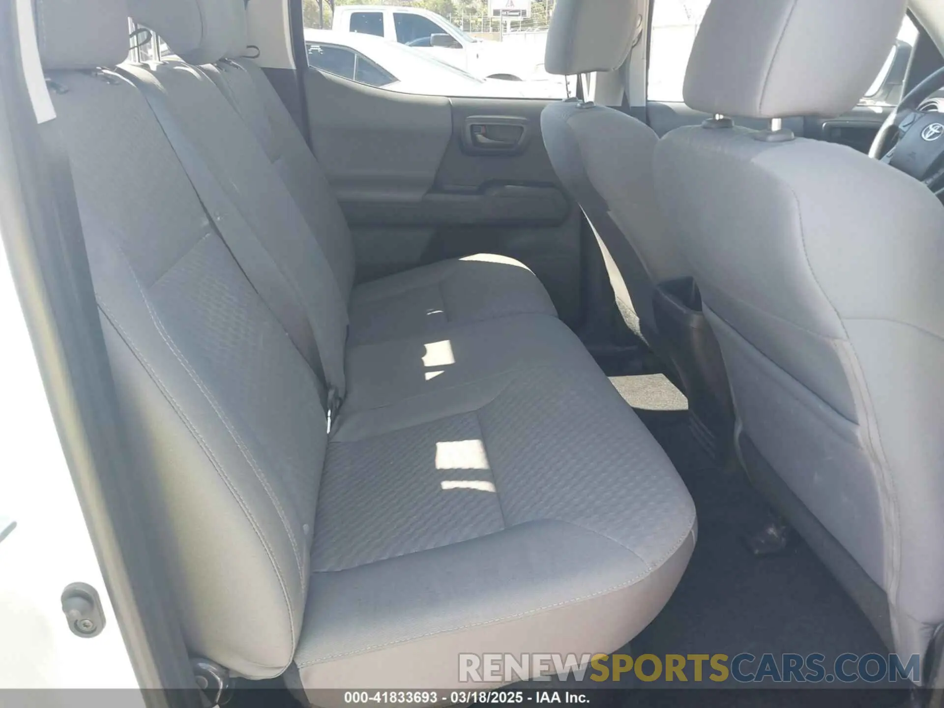 8 Photograph of a damaged car 3TYAX5GN6MT027516 TOYOTA TACOMA 2021