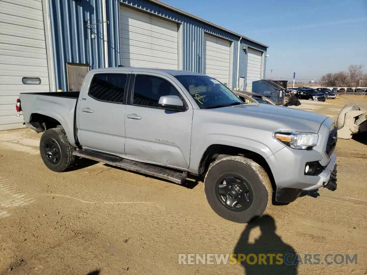4 Photograph of a damaged car 3TYAX5GN8MT021782 TOYOTA TACOMA 2021