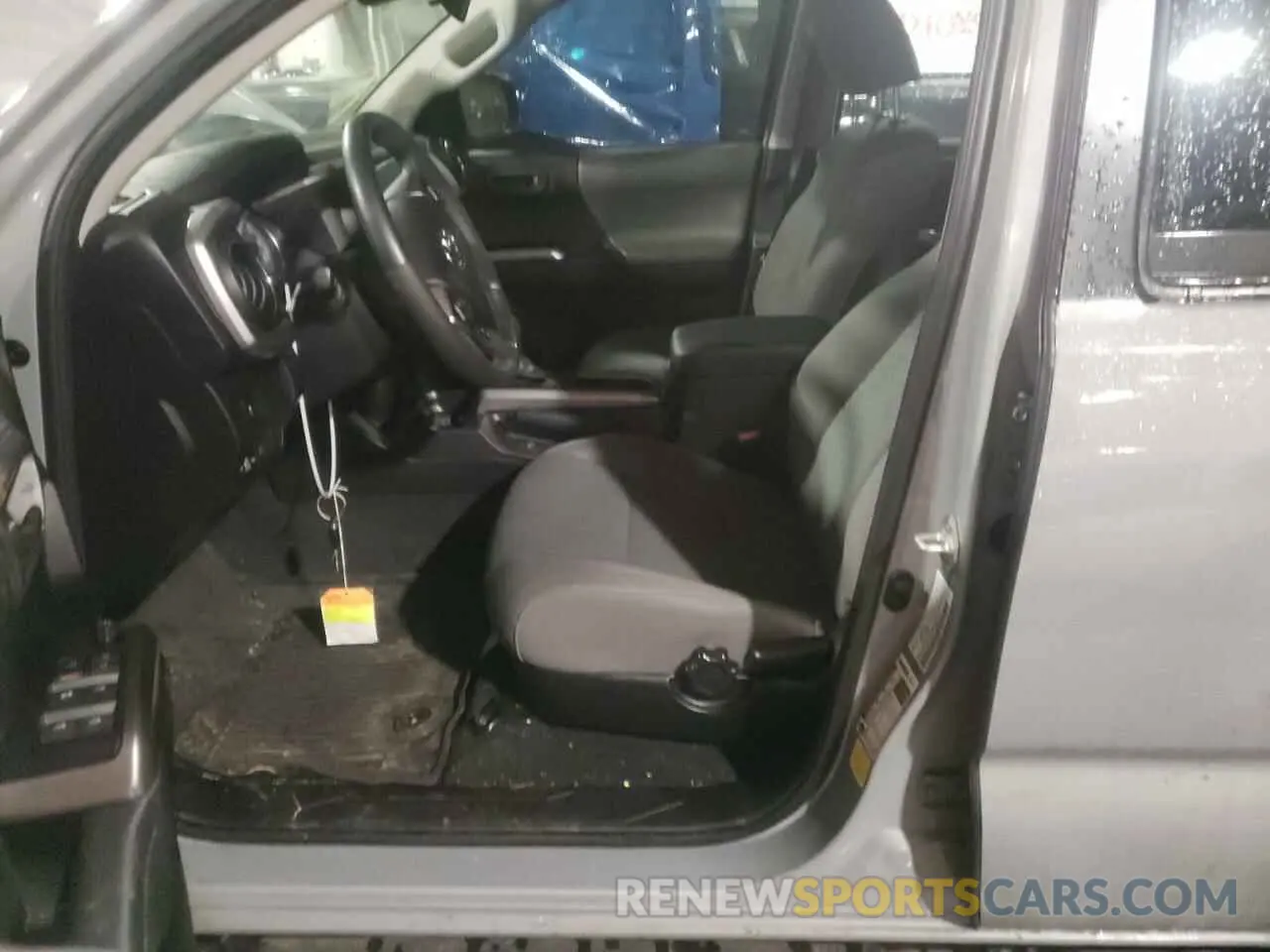 7 Photograph of a damaged car 3TYAX5GN8MT021782 TOYOTA TACOMA 2021