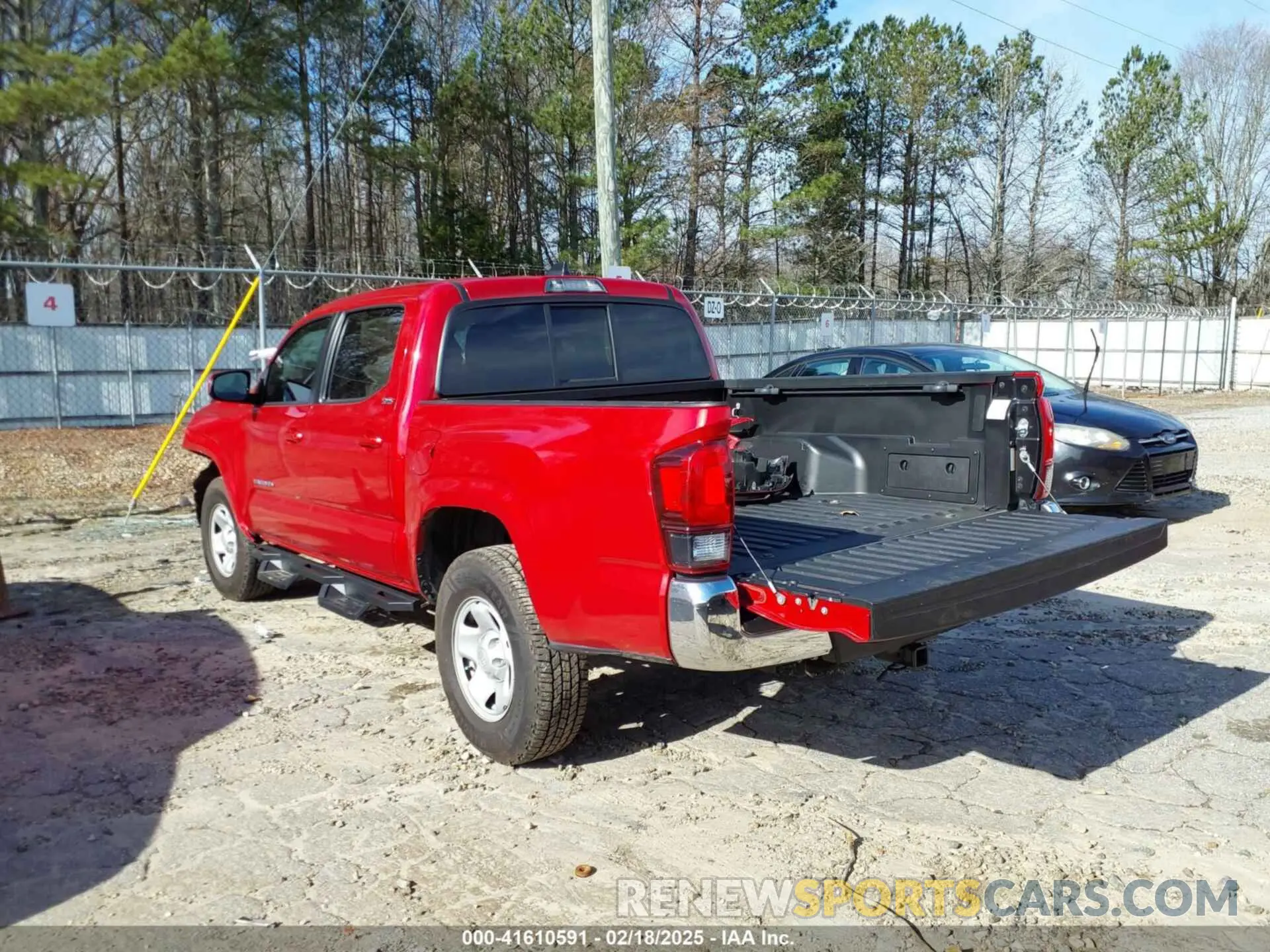 3 Photograph of a damaged car 3TYAX5GN9MT022990 TOYOTA TACOMA 2021