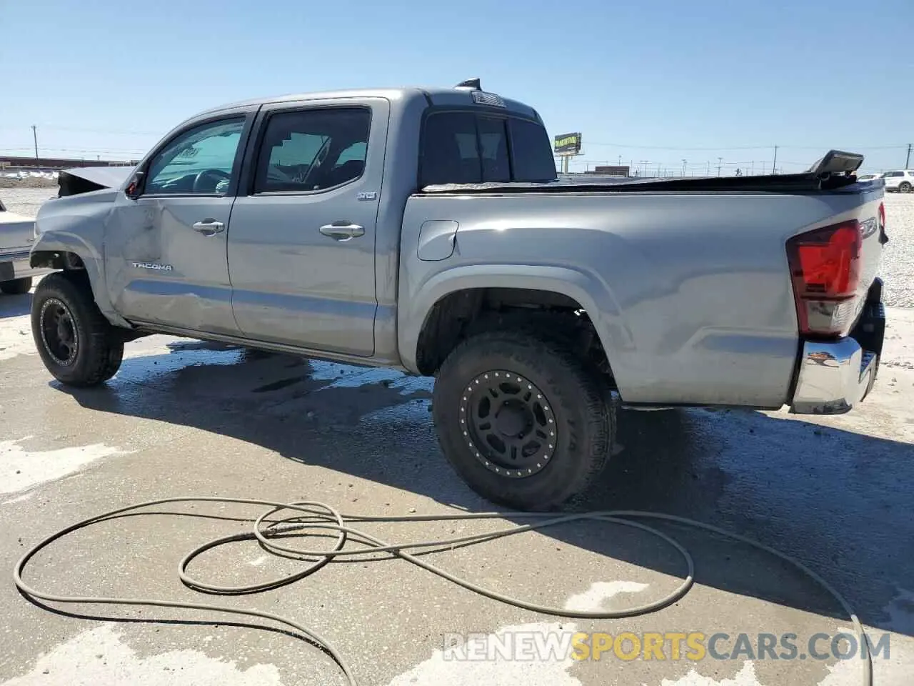 2 Photograph of a damaged car 3TYAX5GNXMT015045 TOYOTA TACOMA 2021