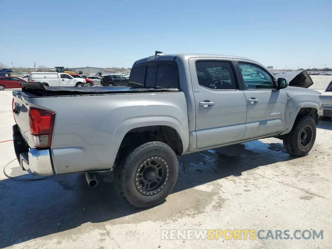 3 Photograph of a damaged car 3TYAX5GNXMT015045 TOYOTA TACOMA 2021