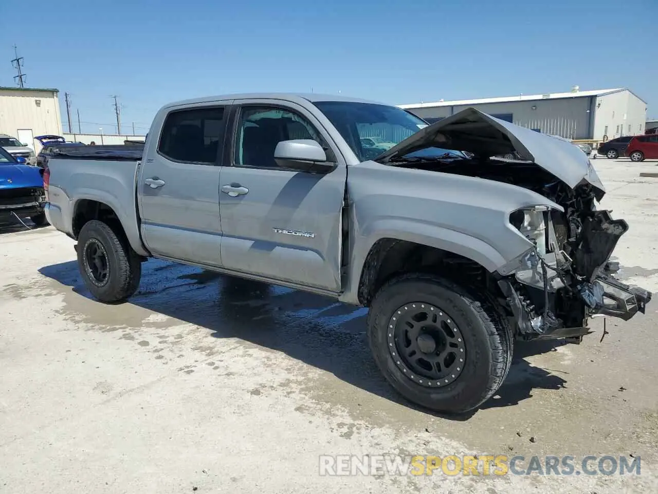 4 Photograph of a damaged car 3TYAX5GNXMT015045 TOYOTA TACOMA 2021