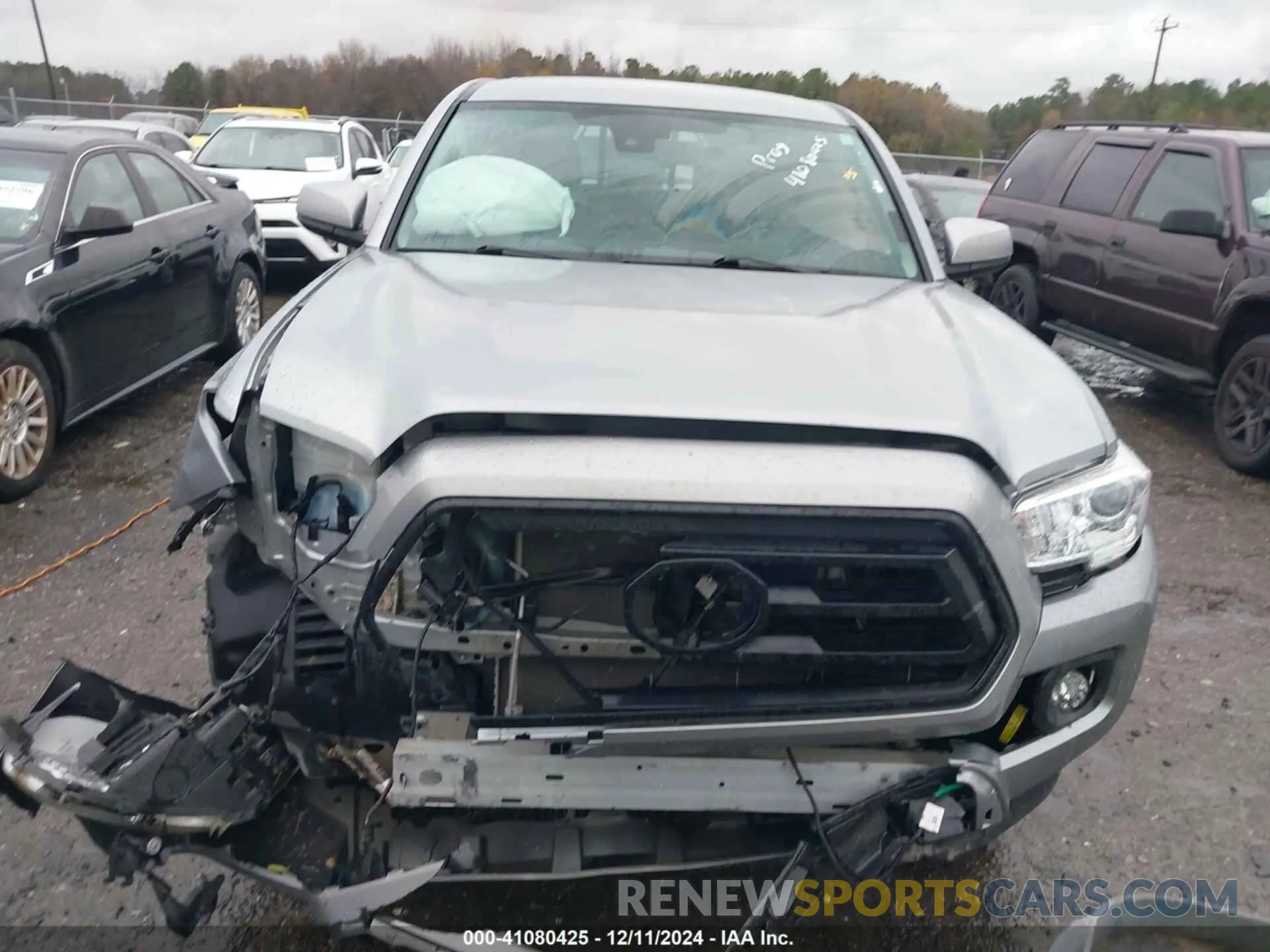 12 Photograph of a damaged car 3TYAX5GNXMT017989 TOYOTA TACOMA 2021